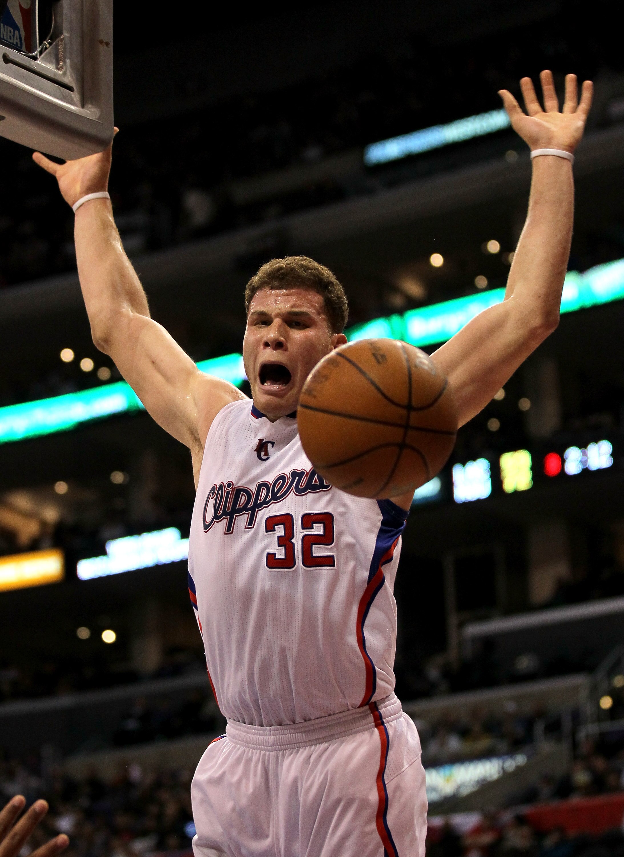 LOS ANGELES, CA - DECEMBER 22:  Blake Griffin #32 of the Los Angeles Clippers reacts as he can't control the ball against the Houston Rockets at Staples Center on December 22, 2010 in Los Angeles, California.  The Rockets won 97-92. NOTE TO USER: User exp