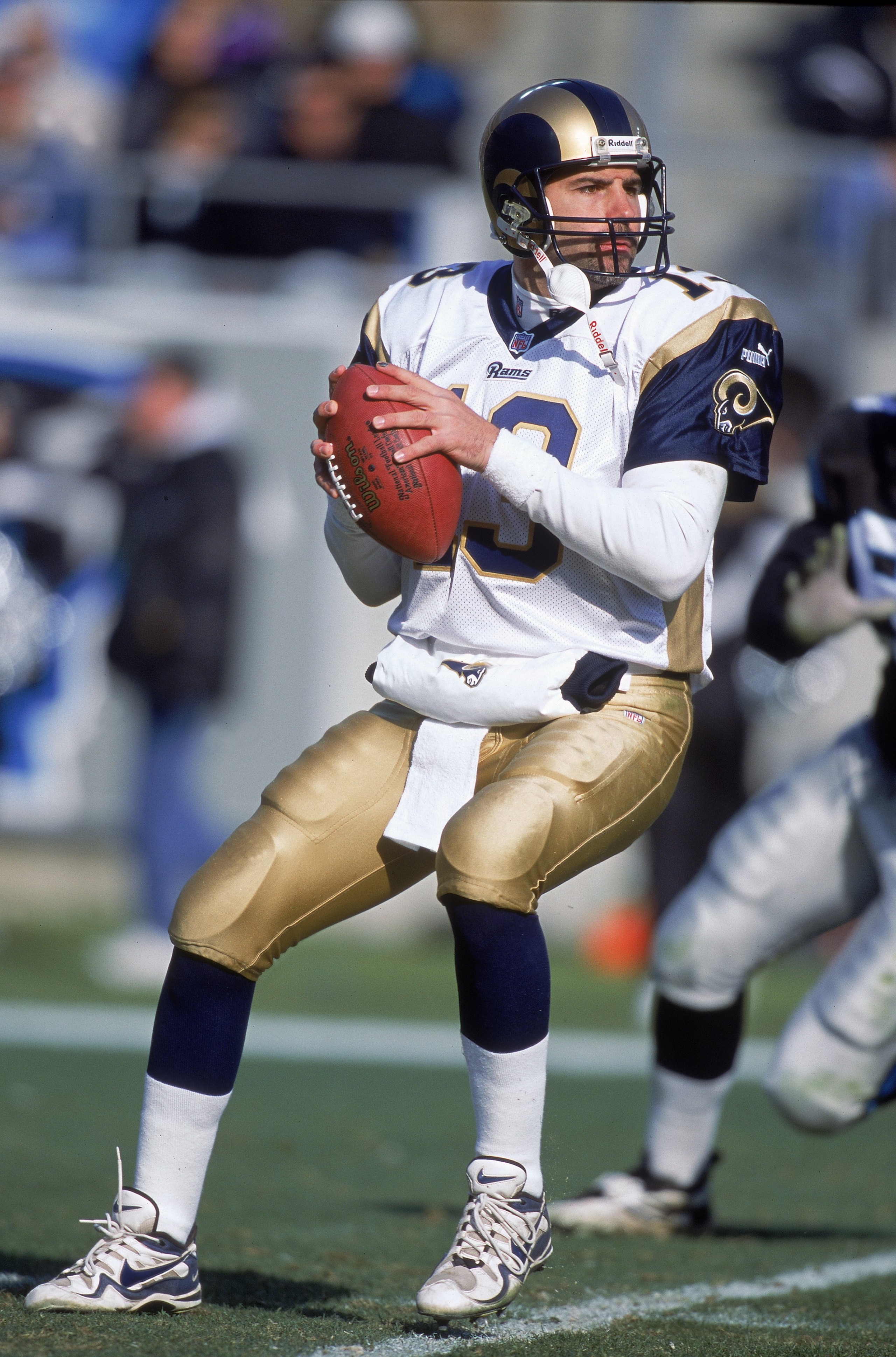 3 Dec 2000:  Kurt Warner #13 of the St. Louis Rams drops back to pass the ball during the game against the Carolina Panthers at the Ericsson Stadium in Charlotte, North Carolina.  The Panthers defeated the Rams 16-3.Mandatory Credit: Scott Halleran  /Alls