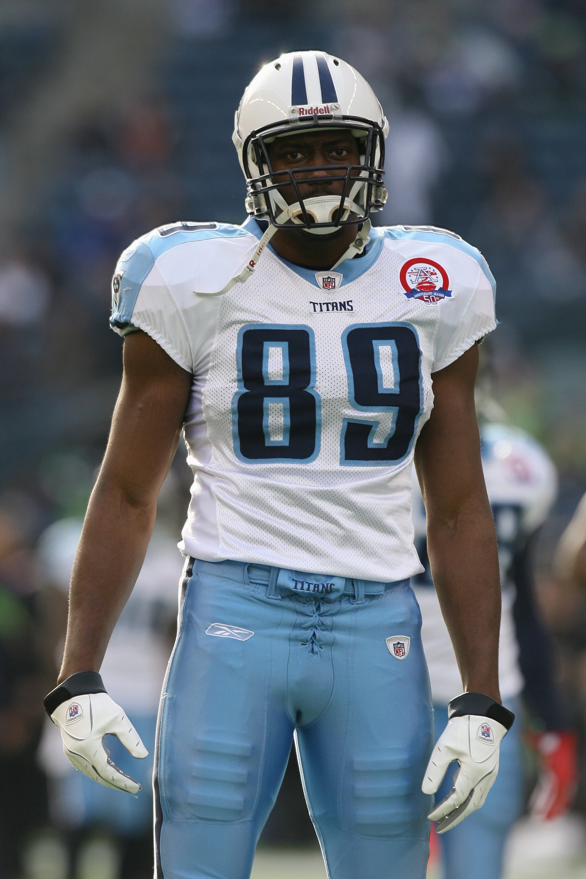 SEATTLE - JANUARY 03:  Jared Cook #89 of the Tennessee Titans looks on before the game against the Seattle Seahawks on January 3, 2010 at Qwest Field in Seattle, Washington. (Photo by Otto Greule Jr/Getty Images)