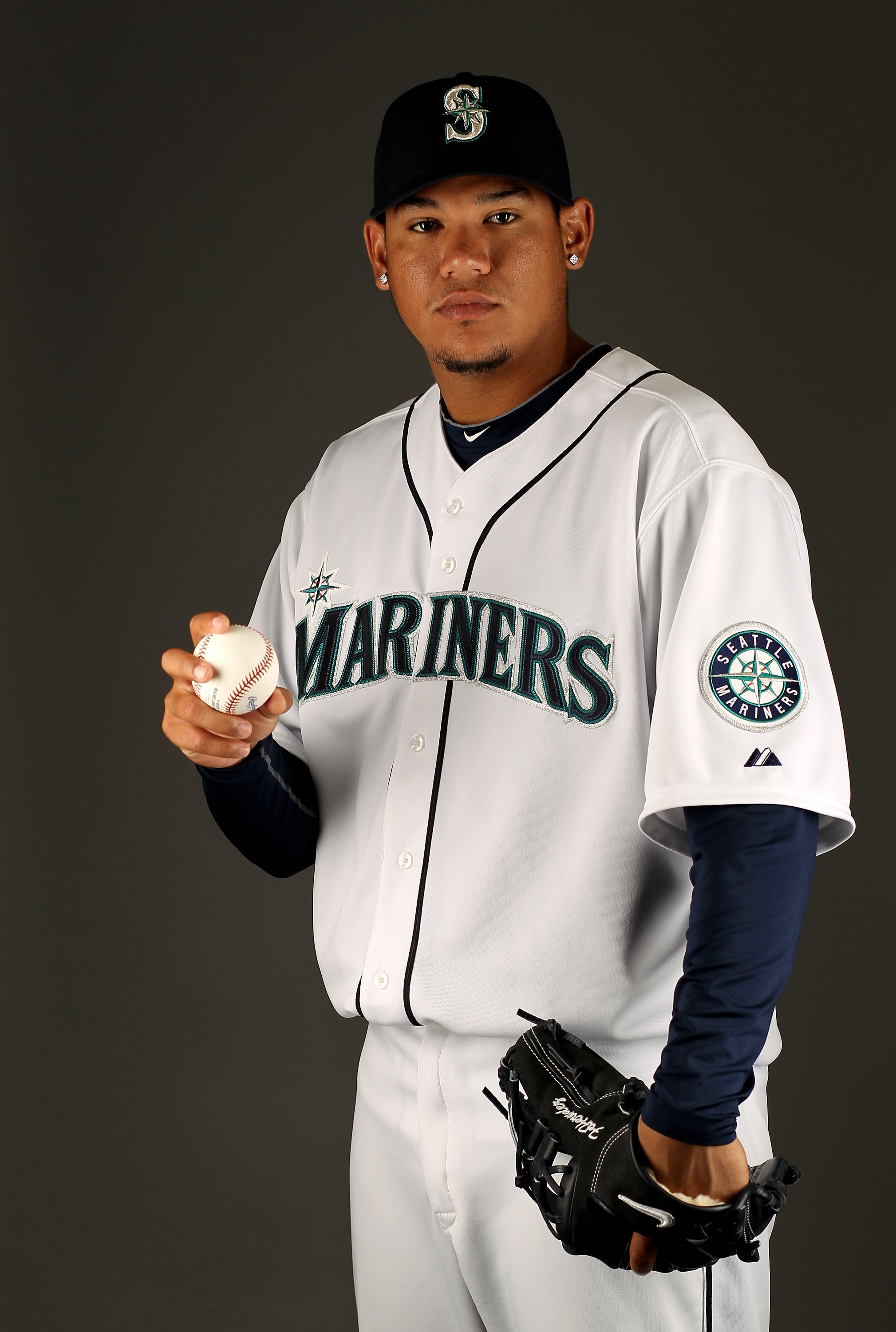 PEORIA, AZ - FEBRUARY 25:  Felix Hernandez of the Seattle Mariners poses during photo media day at the Mariners spring training complex on February 25, 2010 in Peoria, Arizona.  (Photo by Ezra Shaw/Getty Images)