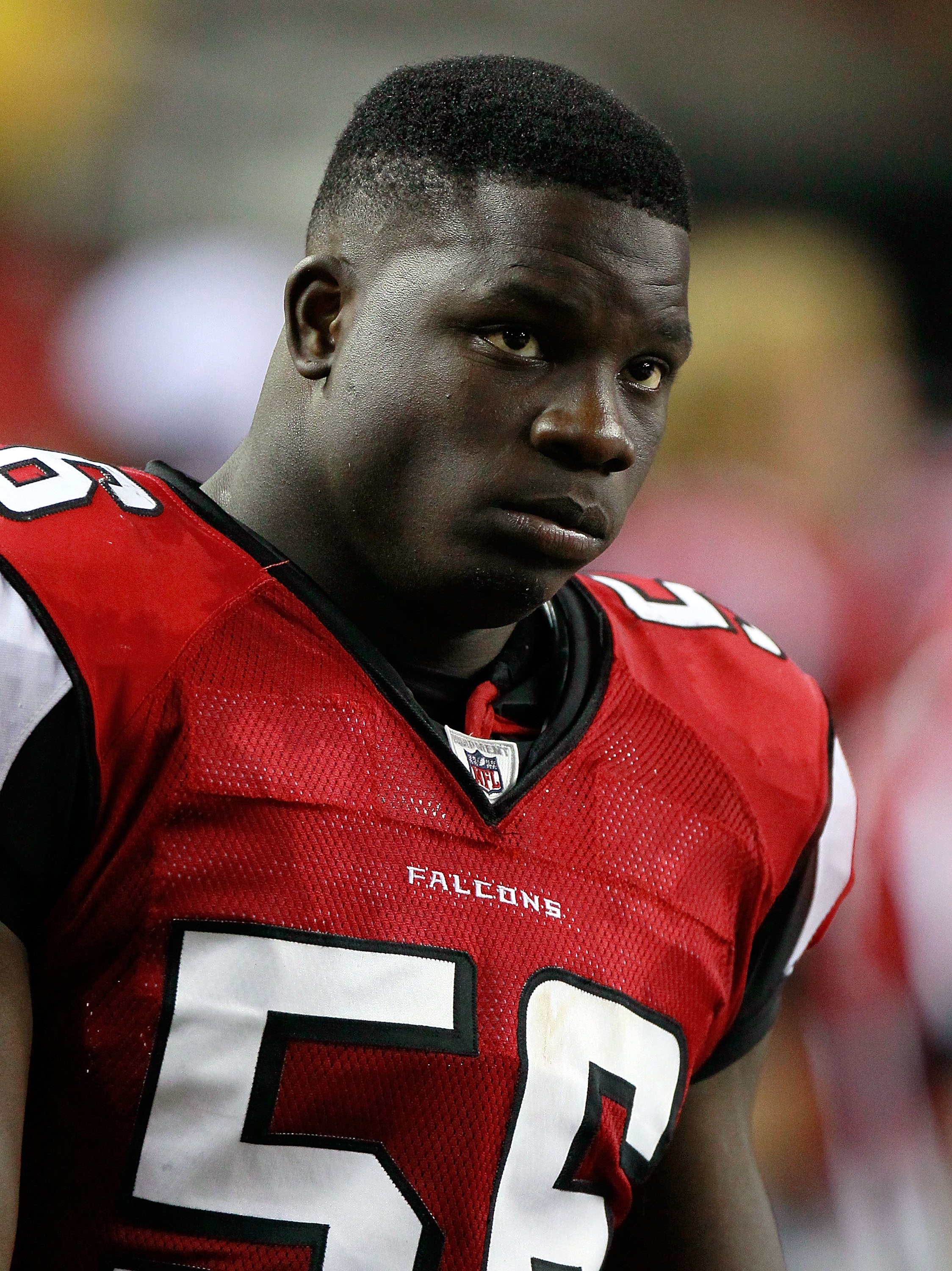 ATLANTA - AUGUST 13:  Sean Weatherspoon #56 of the Atlanta Falcons looks on from the sidelines in the final minutes against the Kansas City Chiefs at Georgia Dome on August 13, 2010 in Atlanta, Georgia.  (Photo by Kevin C. Cox/Getty Images)