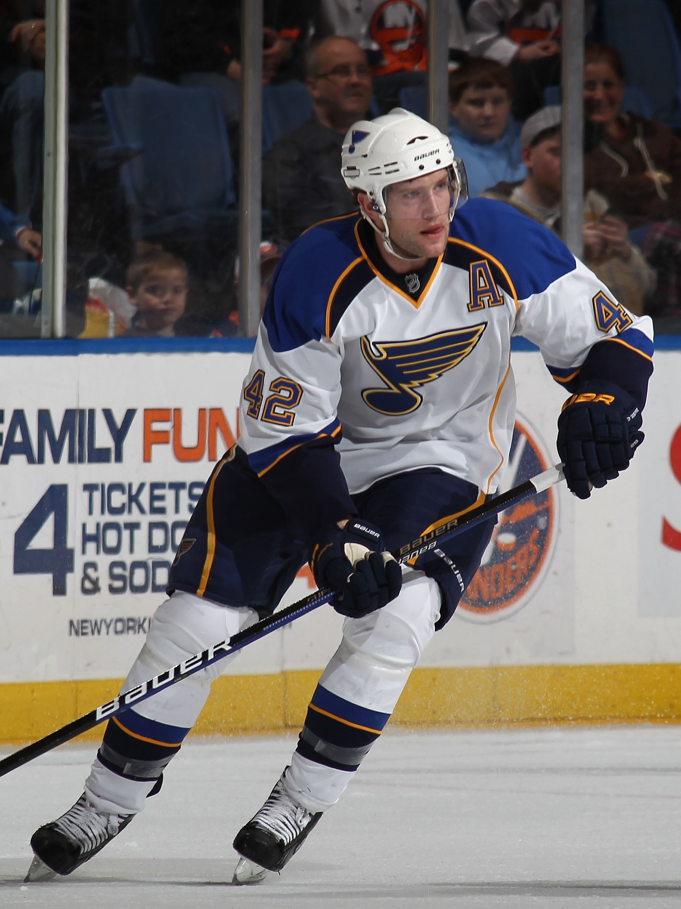 UNIONDALE, NY - MARCH 11:  David Backes #42 of the St. Louis Blues skates against the New York Islanders at the Nassau Coliseum on March 11, 2010 in Uniondale, New York.  (Photo by Bruce Bennett/Getty Images)