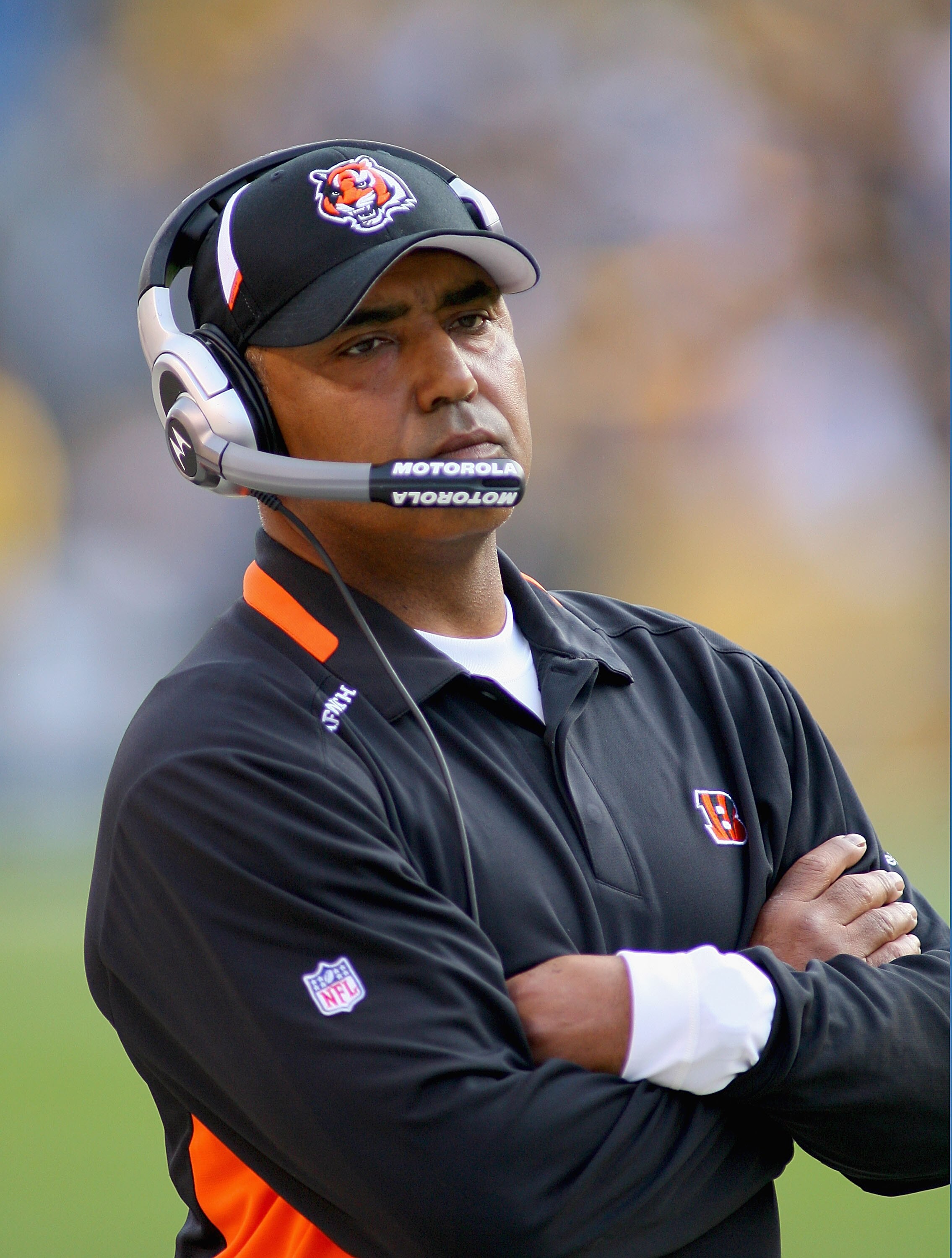 PITTSBURGH - NOVEMBER 15: Marvin Lewis, head coach  of the Cincinnati Bengals stands on the sidelines during play against the Pittsburgh Steelers at Heinz Field on November 15, 2009 in Pittsburgh, Pennsylvania. The Bengals won 18-12. (Photo by Rick Stewar