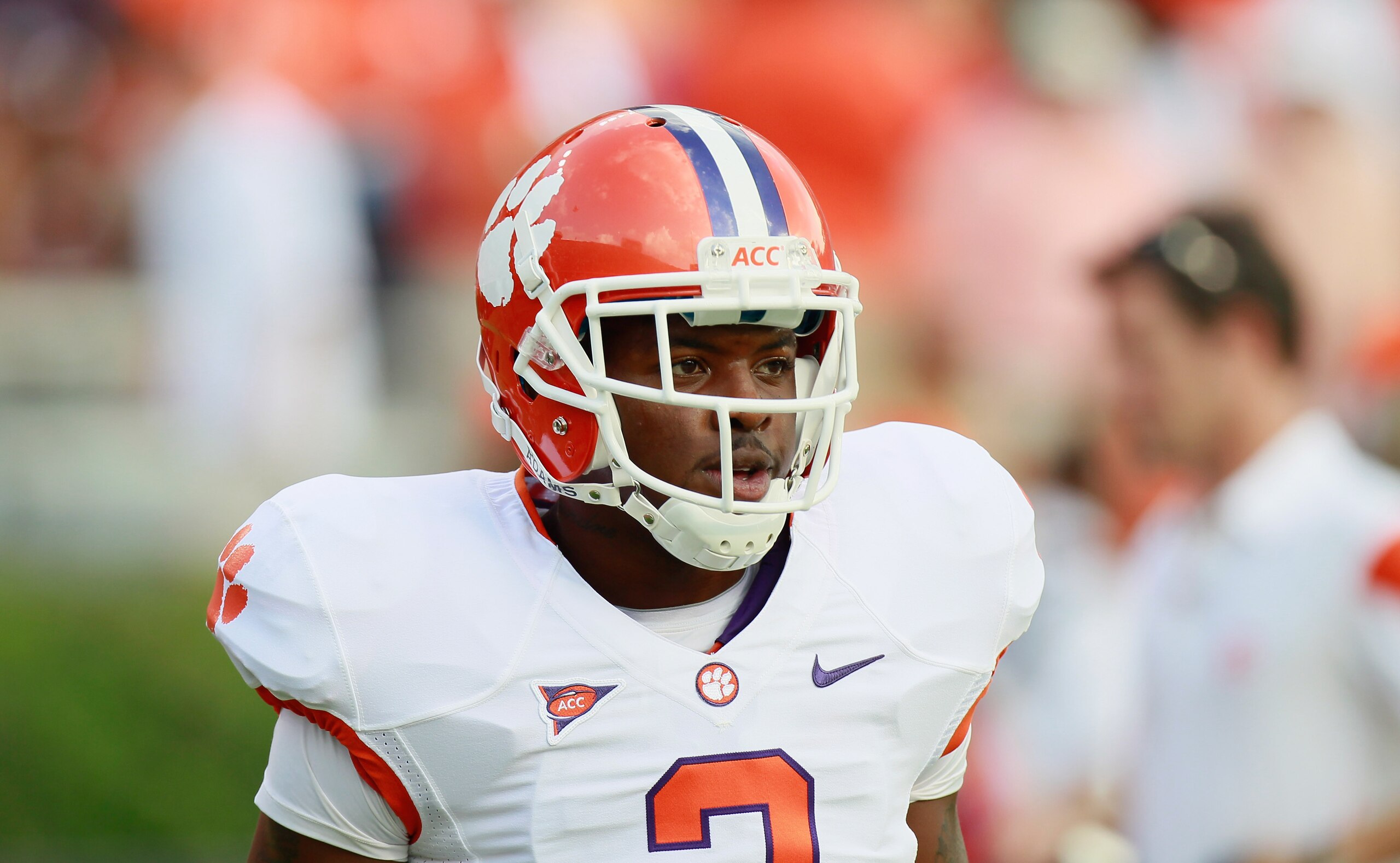AUBURN, AL - SEPTEMBER 18: DeAndre McDaniel #2 of the Clemson Tigers against the Auburn Tigers at Jordan-Hare Stadium on September 18, 2010 in Auburn, Alabama. (Photo by Kevin C. Cox/Getty Images) AUBURN, AL - SEPTEMBER 18: DeAndre McDaniel #2 of the Clemson Tigers against the Auburn Tigers at Jordan-Hare Stadium on September 18, 2010 in Auburn, Alabama. (Photo by Kevin C. Cox/Getty Images)