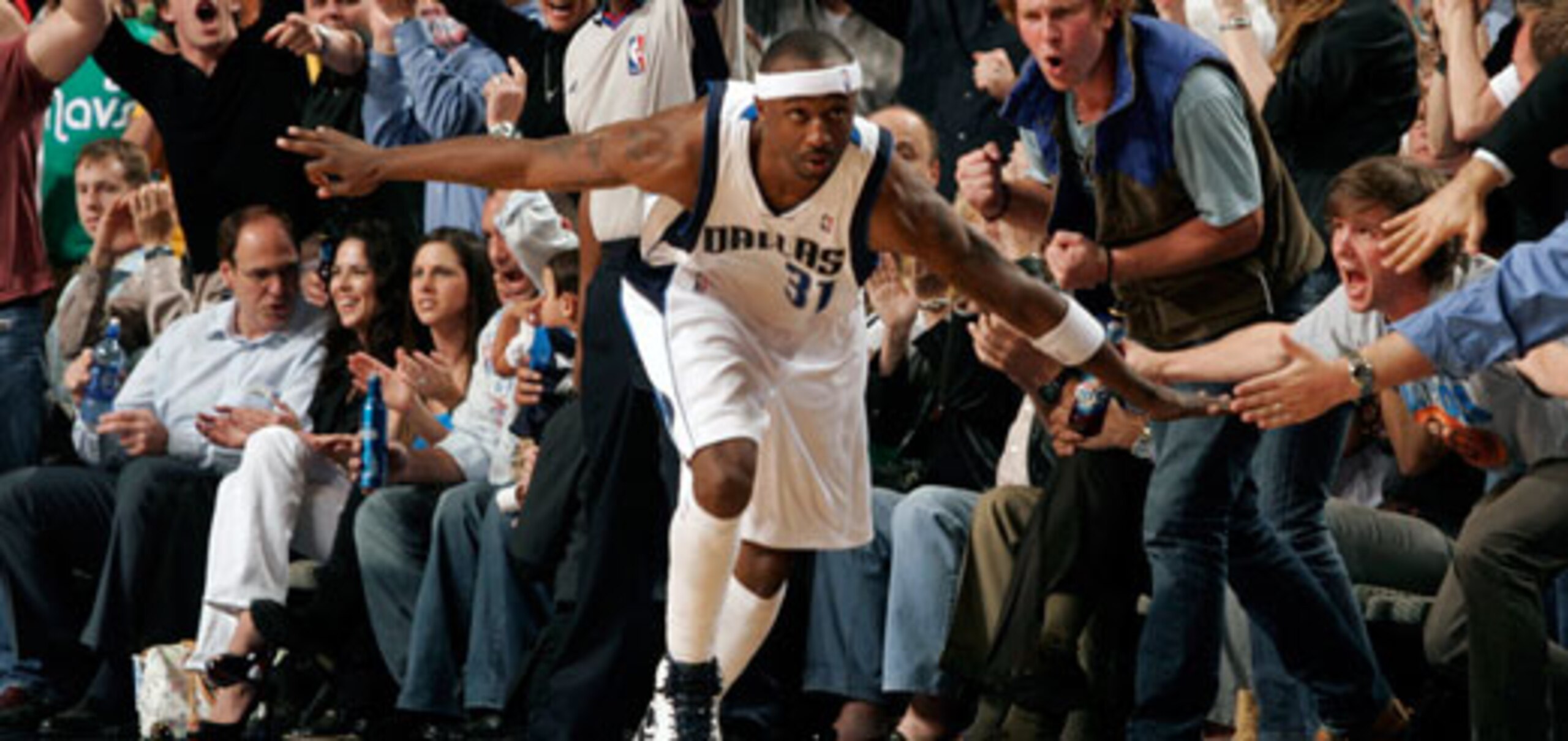 Jason "The Jet" Terry helps the Dallas Mavericks fly high eventhough he comes off the bench.