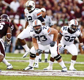 Auburn left tackle Lee Ziemba, No. 73, making reading for pass protection.