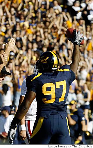 We need a Big Dominating Defensive End Pass Rush Specialist