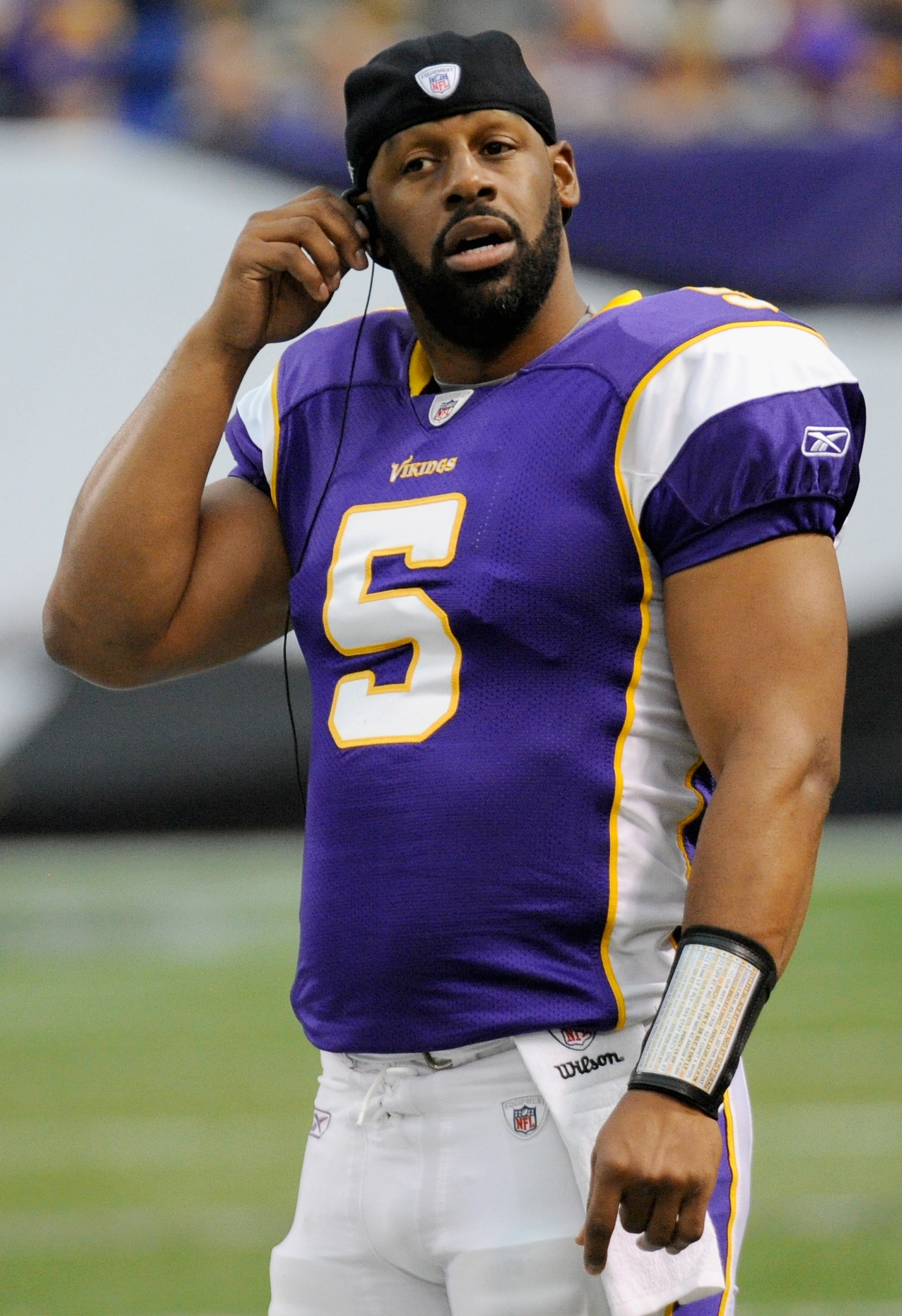 MINNEAPOLIS, MN - NOVEMBER 20: Donovan McNabb #5 of the Minnesota Vikings looks on from the sidelines during the game against the Oakland Raiders on November 20, 2011 at Hubert H. Humphrey Metrodome in Minneapolis, Minnesota. (Photo by Hannah Foslien/Gett
