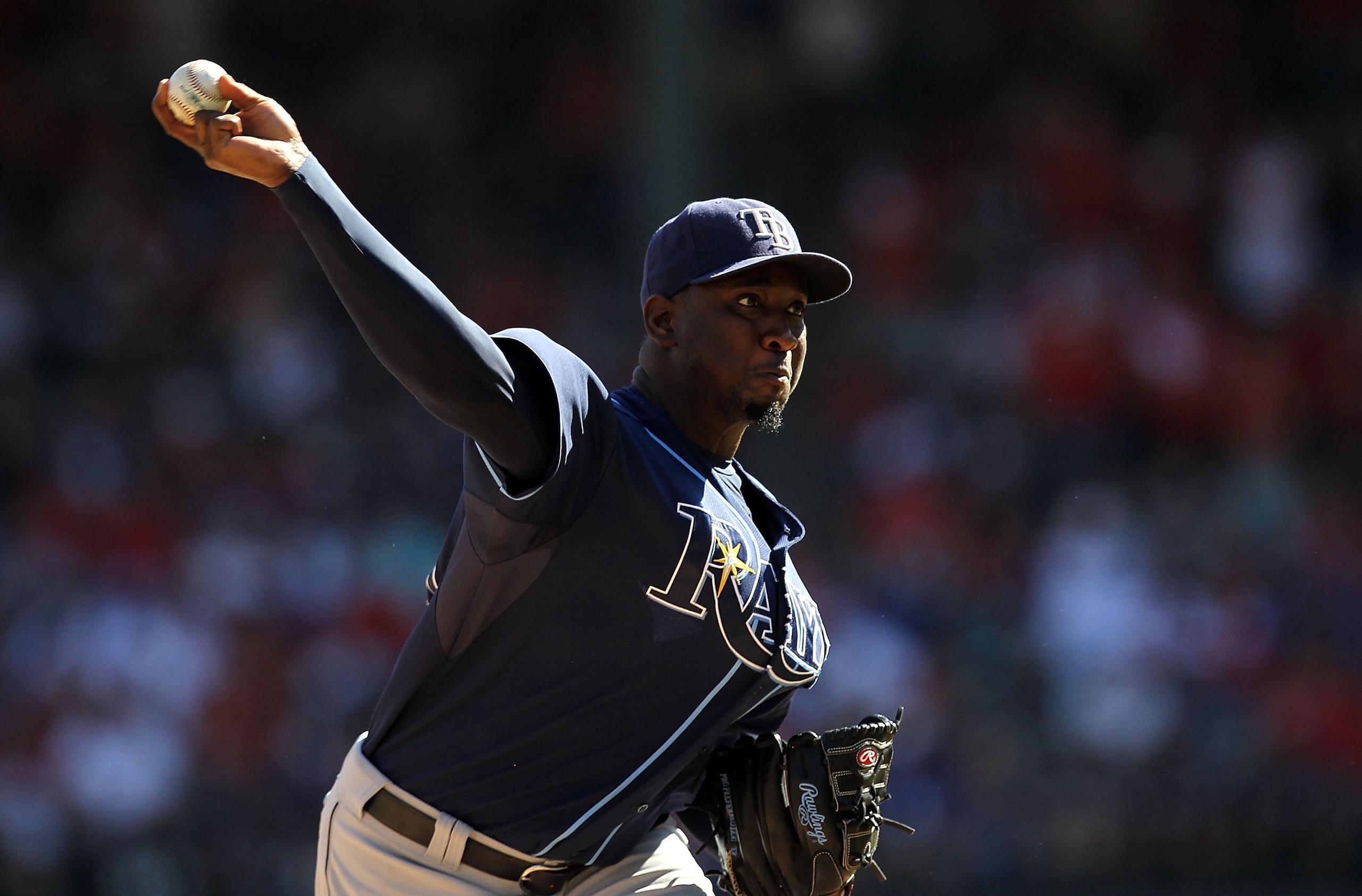 ARLINGTON, TX - OCTOBER 10:  Pitcher Rafael Soriano #29 of the Tampa Bay Rays throws against the Texas Rangers during game 4 of the ALDS at Rangers Ballpark in Arlington on October 10, 2010 in Arlington, Texas.  (Photo by Ronald Martinez/Getty Images)