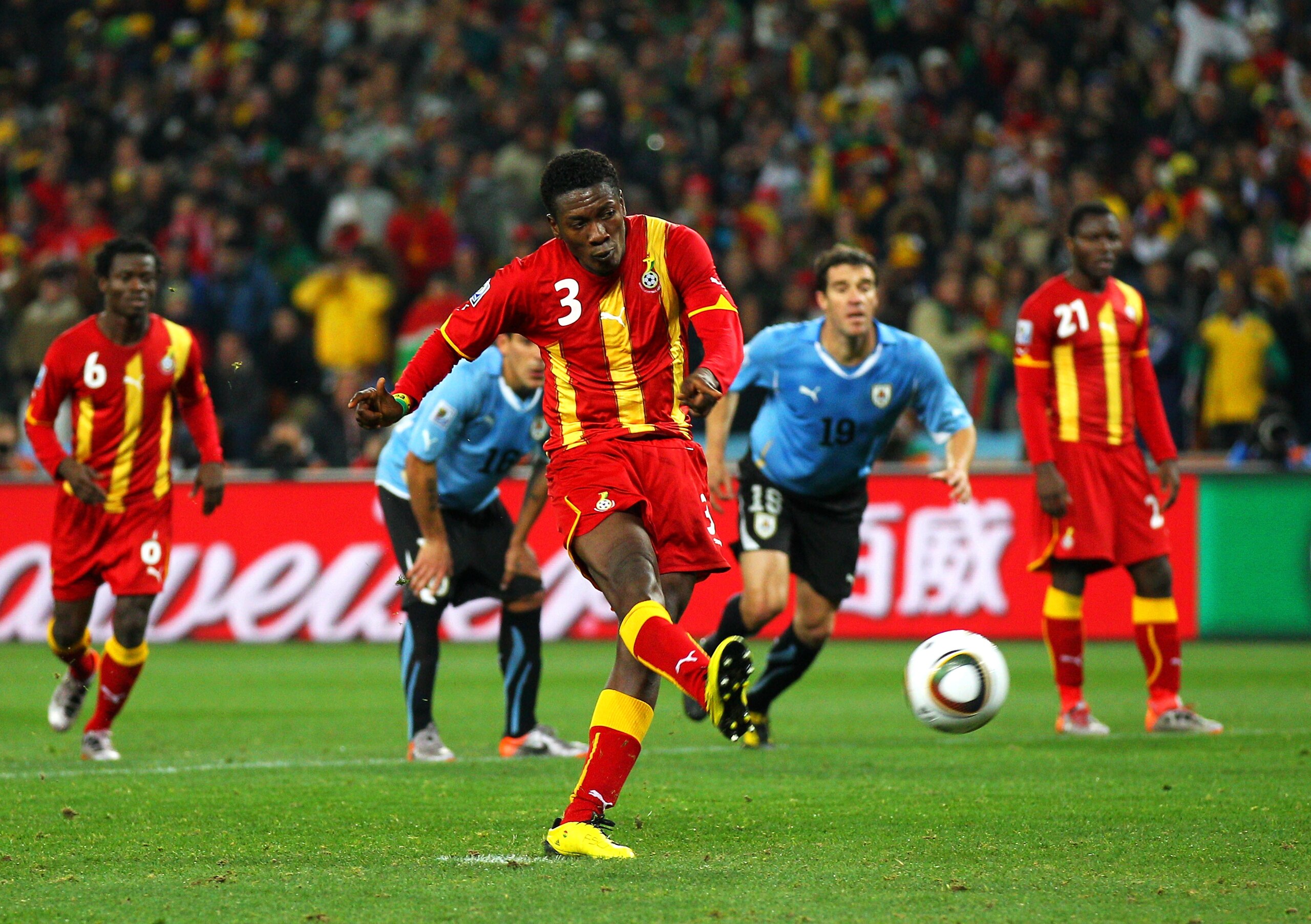 JOHANNESBURG, SOUTH AFRICA - JULY 02:  Asamoah Gyan of Ghana shoots a late penalty high during the 2010 FIFA World Cup South Africa Quarter Final match between Uruguay and Ghana at the Soccer City stadium on July 2, 2010 in Johannesburg, South Africa.  (P