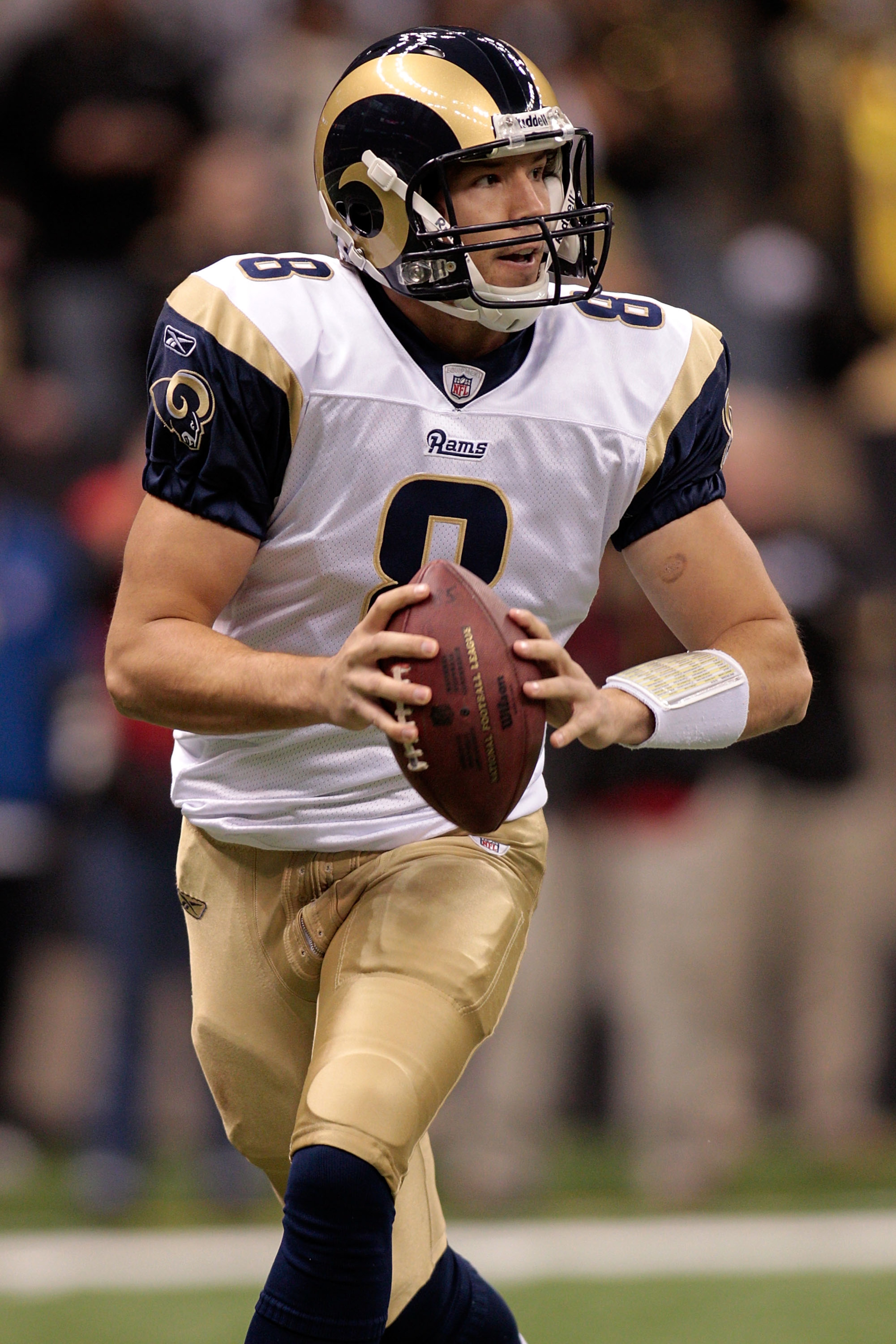 NEW ORLEANS, LA - DECEMBER 12: Quarterback Sam Bradford #8 of the St. Louis Rams looks to throw a pass during the game against the New Orleans Saints at the Louisiana Superdome on December 12, 2010 in New Orleans, Louisiana. (Photo by Chris Graythen/Get NEW ORLEANS, LA - DECEMBER 12: Quarterback Sam Bradford #8 of the St. Louis Rams looks to throw a pass during the game against the New Orleans Saints at the Louisiana Superdome on December 12, 2010 in New Orleans, Louisiana. (Photo by Chris Graythen/Get