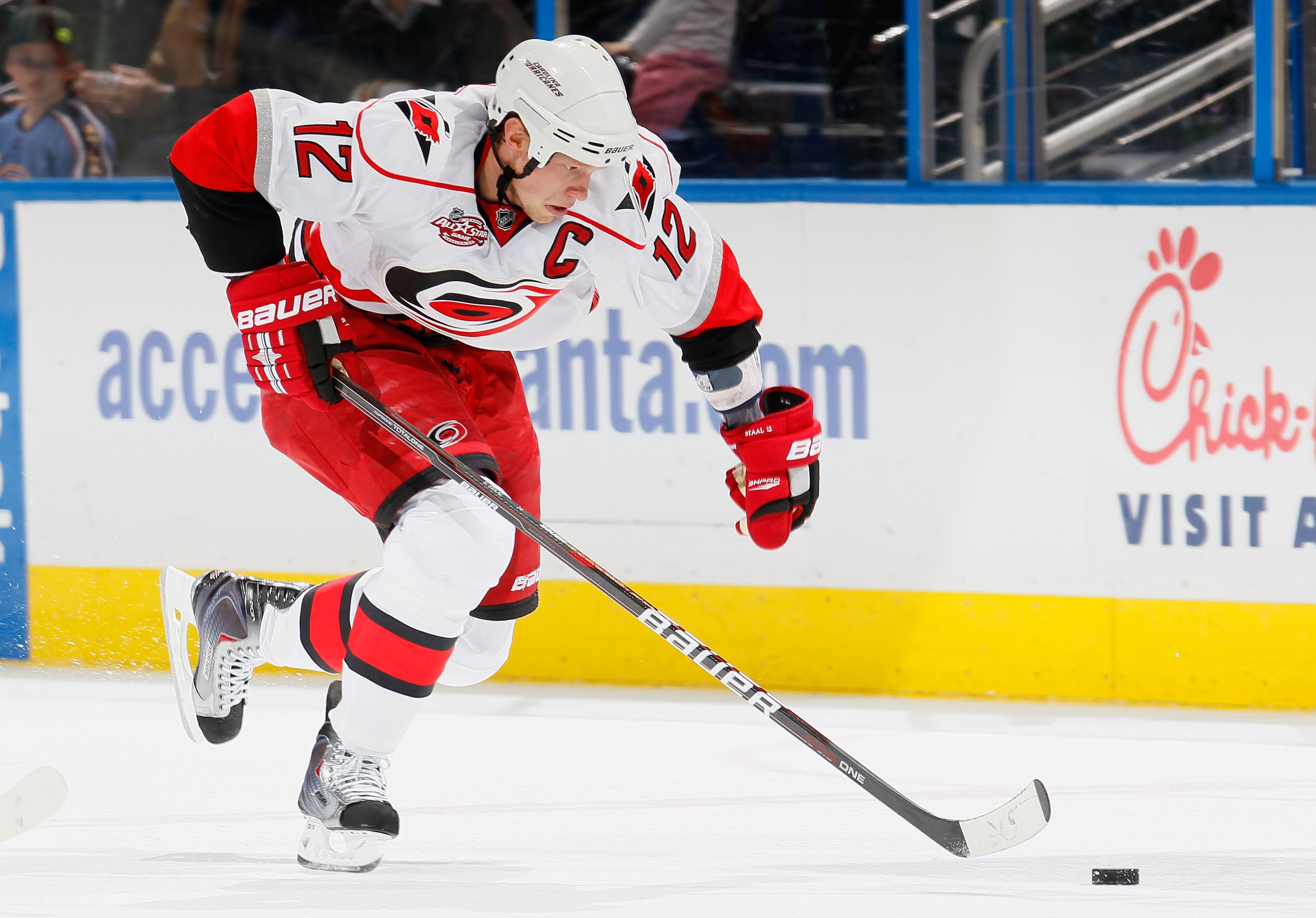 ATLANTA, GA - DECEMBER 16:  Eric Staal #12 of the Carolina Hurricanes against the Atlanta Thrashers at Philips Arena on December 16, 2010 in Atlanta, Georgia.  (Photo by Kevin C. Cox/Getty Images)