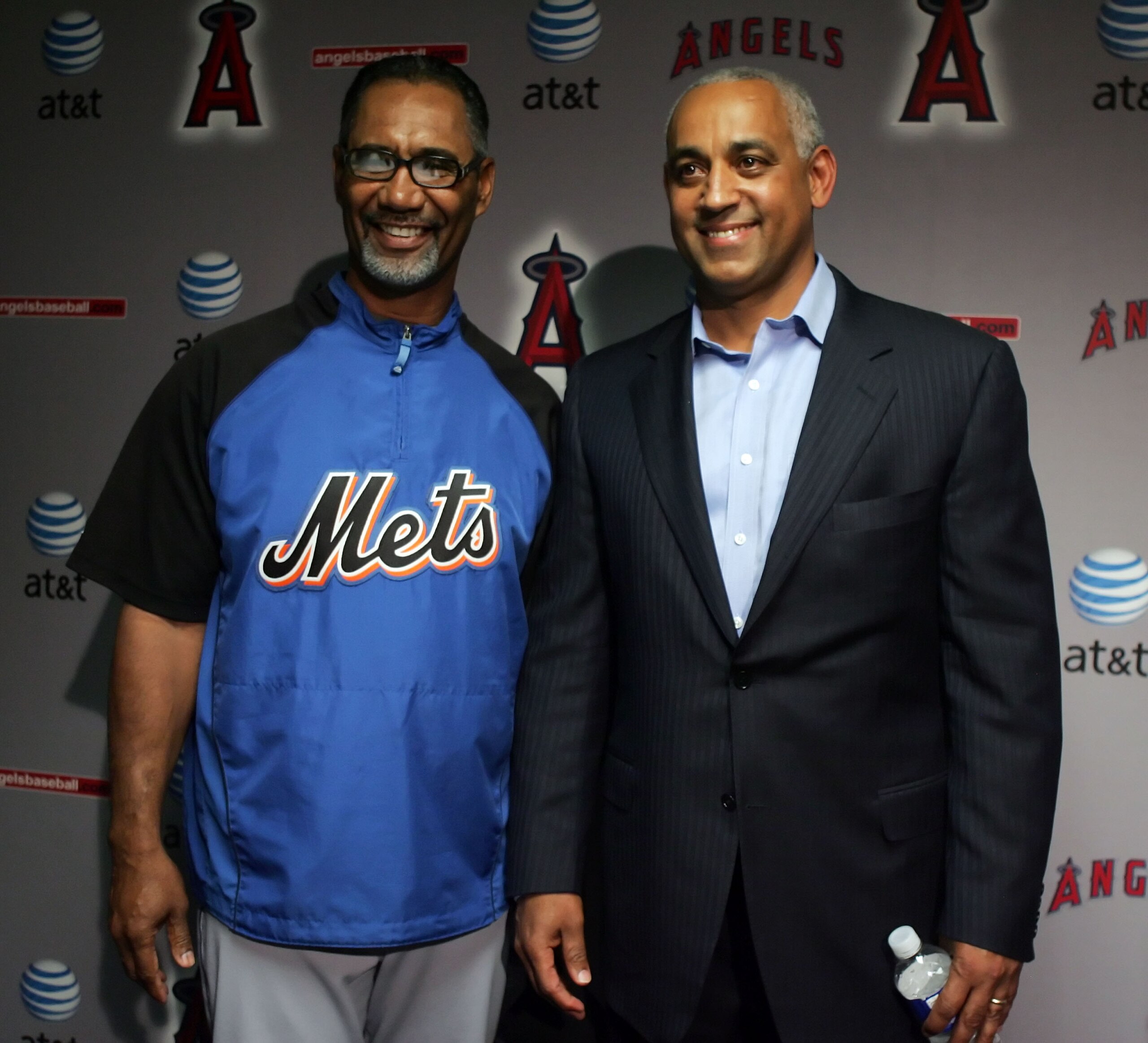 ANAHEIM, CA - JUNE 17: New York Mets interim manager Jerry Manuel and general manager Omar Minaya pose during a press conference at Angel Stadium on June 17, 2008 in Anaheim, California. (Photo by Jeff Gross/Getty Images) ANAHEIM, CA - JUNE 17: New York Mets interim manager Jerry Manuel and general manager Omar Minaya pose during a press conference at Angel Stadium on June 17, 2008 in Anaheim, California. (Photo by Jeff Gross/Getty Images)