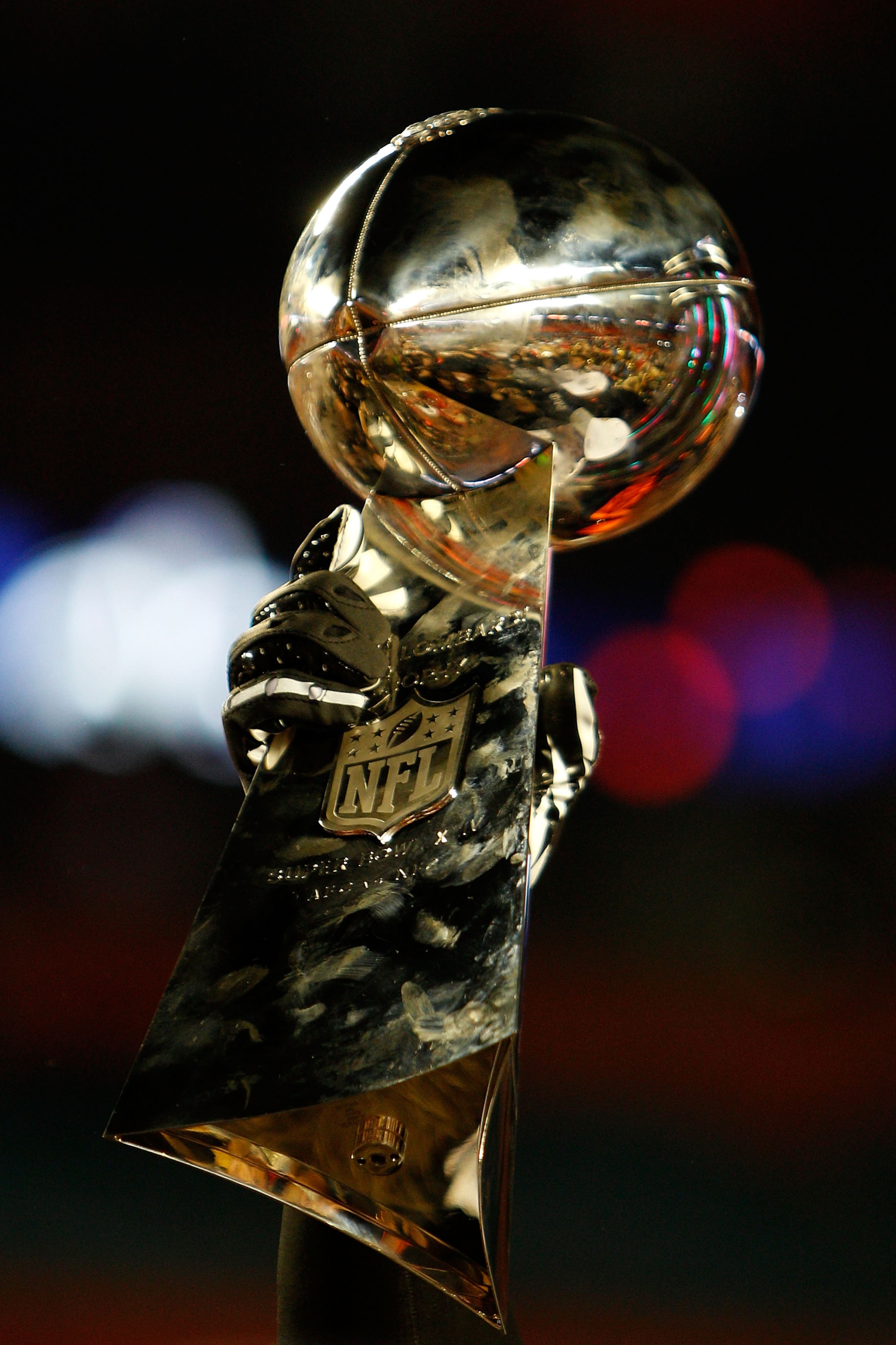MIAMI GARDENS, FL - FEBRUARY 07: A detail of the Vince Lombardi Trophy as the New Orleans Saints celebrate after defeating the Indianapolis Colts during Super Bowl XLIV on February 7, 2010 at Sun Life Stadium in Miami Gardens, Florida. (Photo by Chris G MIAMI GARDENS, FL - FEBRUARY 07: A detail of the Vince Lombardi Trophy as the New Orleans Saints celebrate after defeating the Indianapolis Colts during Super Bowl XLIV on February 7, 2010 at Sun Life Stadium in Miami Gardens, Florida. (Photo by Chris G