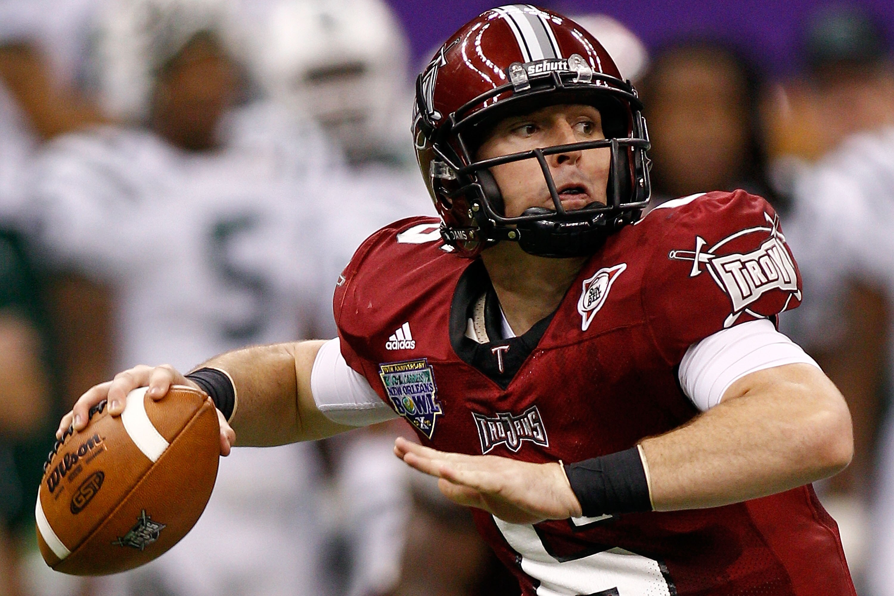 NEW ORLEANS, LA - DECEMBER 18:  Quarterback Corey Robinson #6 of the Troy University Trojans throws a pass during the game against the Ohio University Bobcats during the R&L Carriers New Orleans Bowl at the Louisiana Superdome on December 18, 2010 in New
