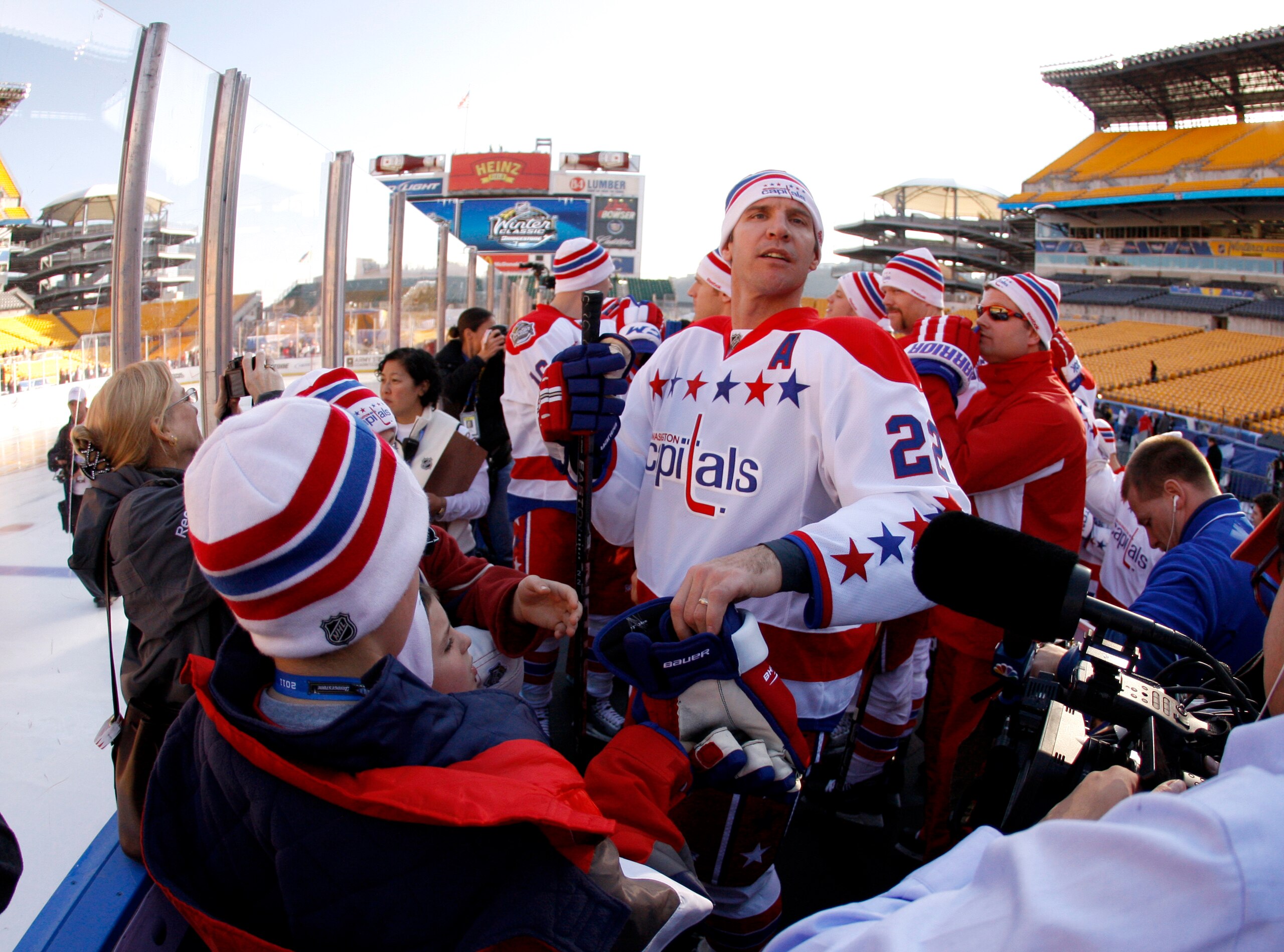 PITTSBURGH, PA - DECEMBER 31:  Mike Knuble #22 of the Washington Capitals waits to get on the ice during the 2011 NHL Winter Classic Practice on December 31, 2010 at Heinz Field in Pittsburgh, Pennsylvania.  (Photo by Justin K. Aller/Getty Images)