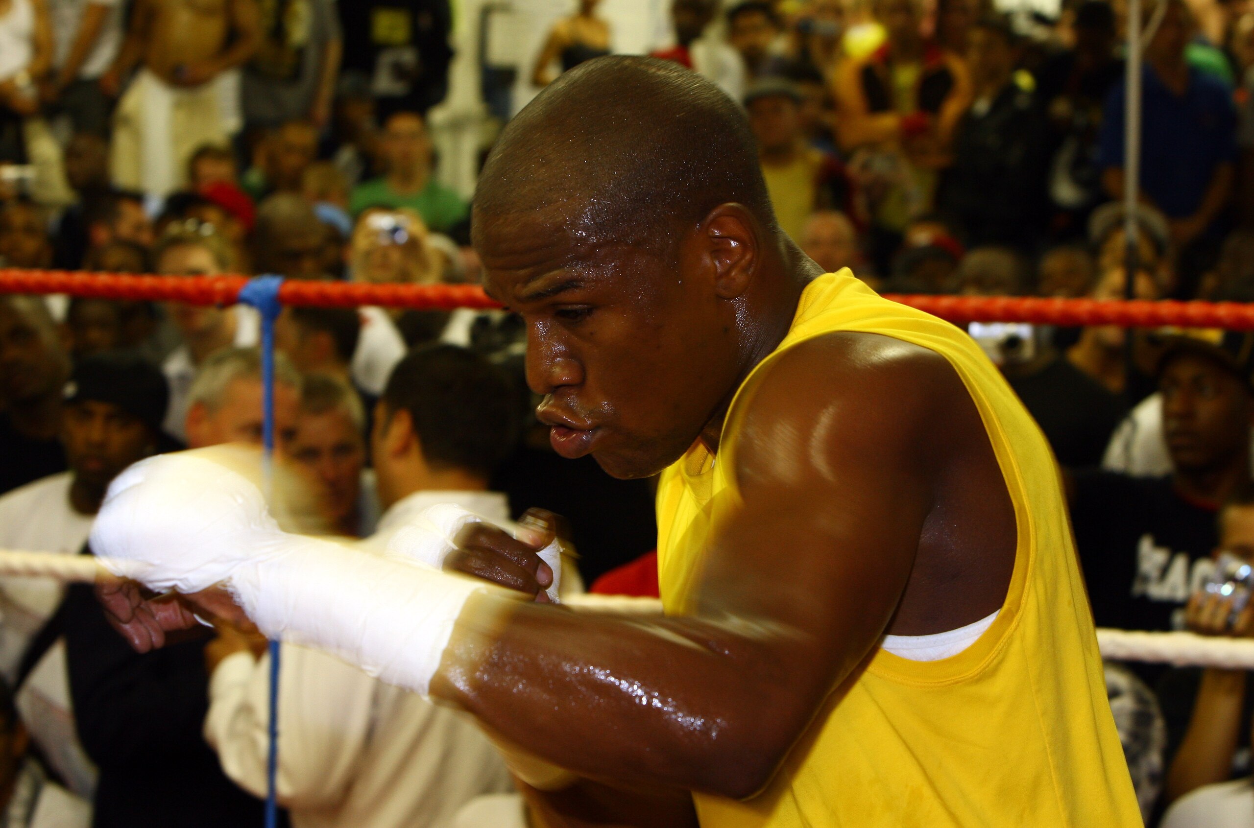LONDON, ENGLAND - MAY 22:  Boxing superstar Floyd Mayweather in his first open workout since coming out of retirement, as he prepares for his fight against Juan Manuel Marquez of Mexico, at Peacock Gym on May 22, 2009 in London, England.  The fight's due 