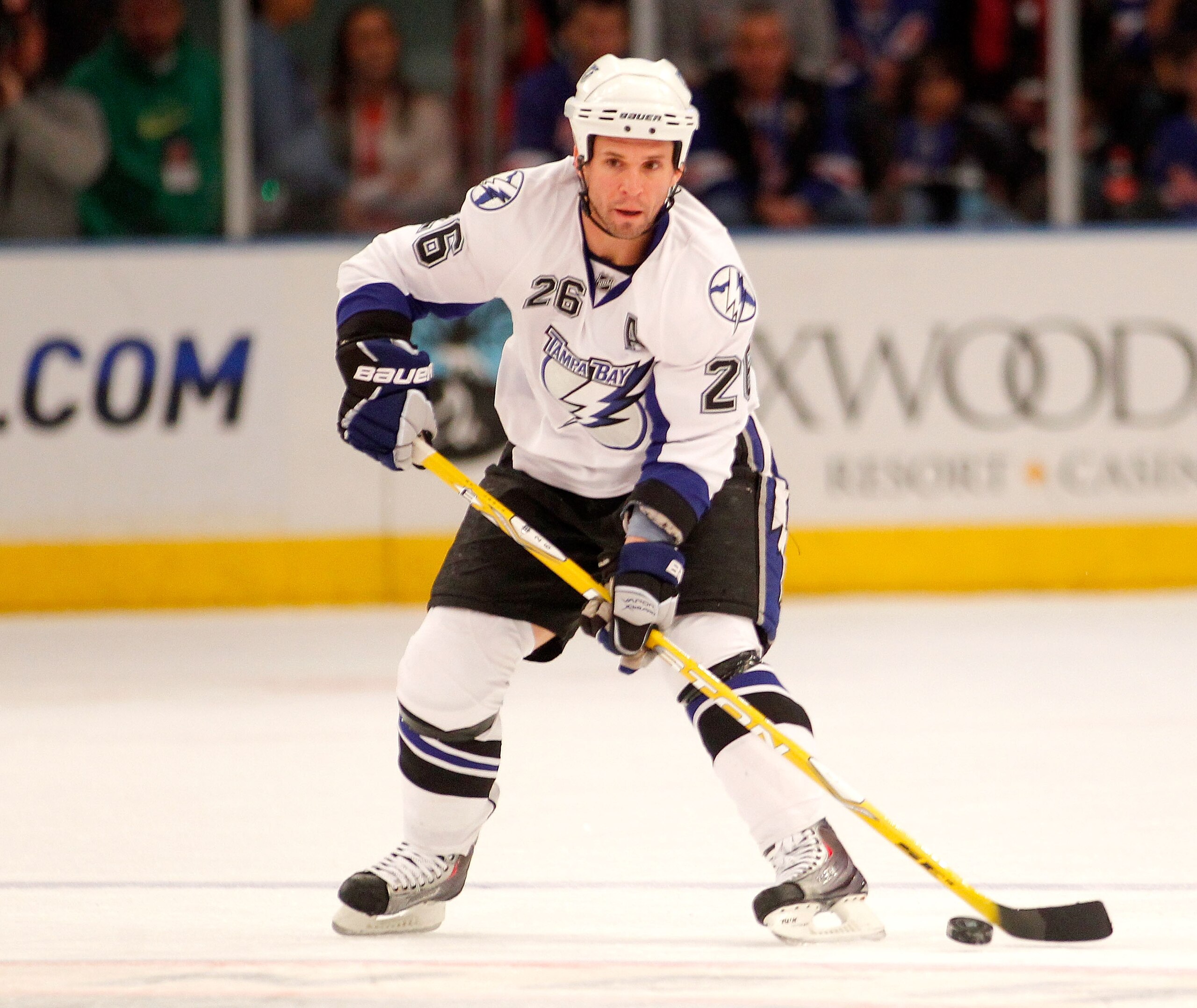 NEW YORK, NY - DECEMBER 23:  Martin St. Louis #26 of the Tampa Bay Lightning skates during an NHL hockey game against the New York Rangers at Madison Square Garden on December 23, 2010 in New York City.  (Photo by Paul Bereswill/Getty Images)