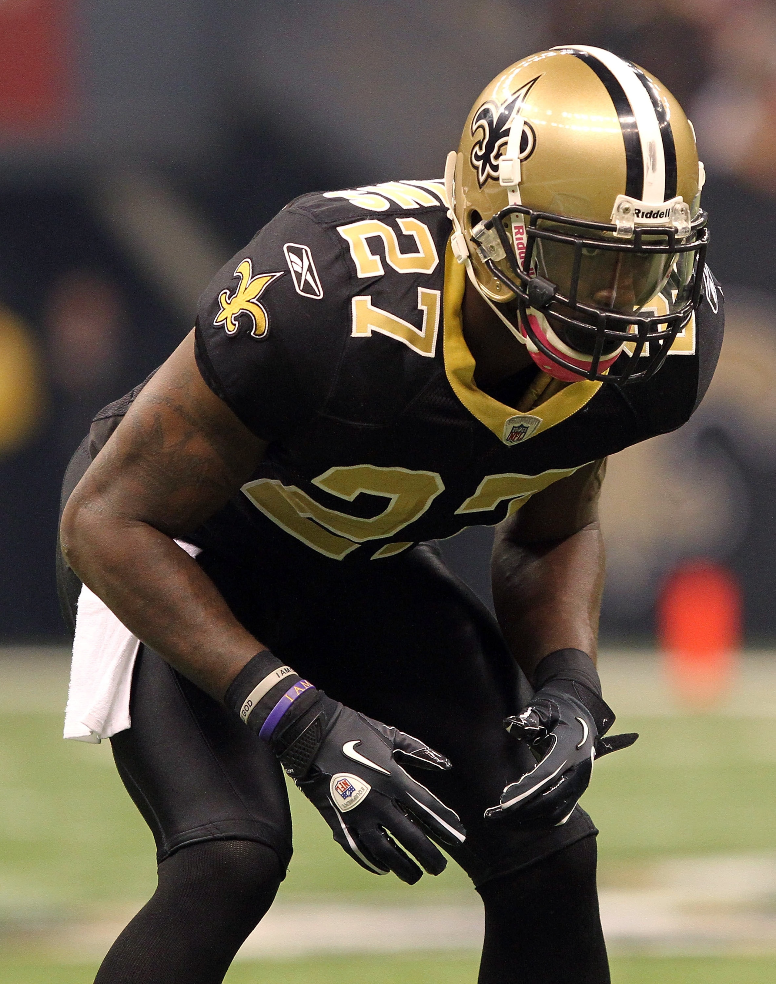 NEW ORLEANS, LA - OCTOBER 31: Malcolm Jenkins #27 of the New Orleans Saints in action during the game against the Pittsburgh Steelers at the Louisiana Superdome on October 31, 2010 in New Orleans, Louisiana. (Photo by Matthew Sharpe/Getty Images)