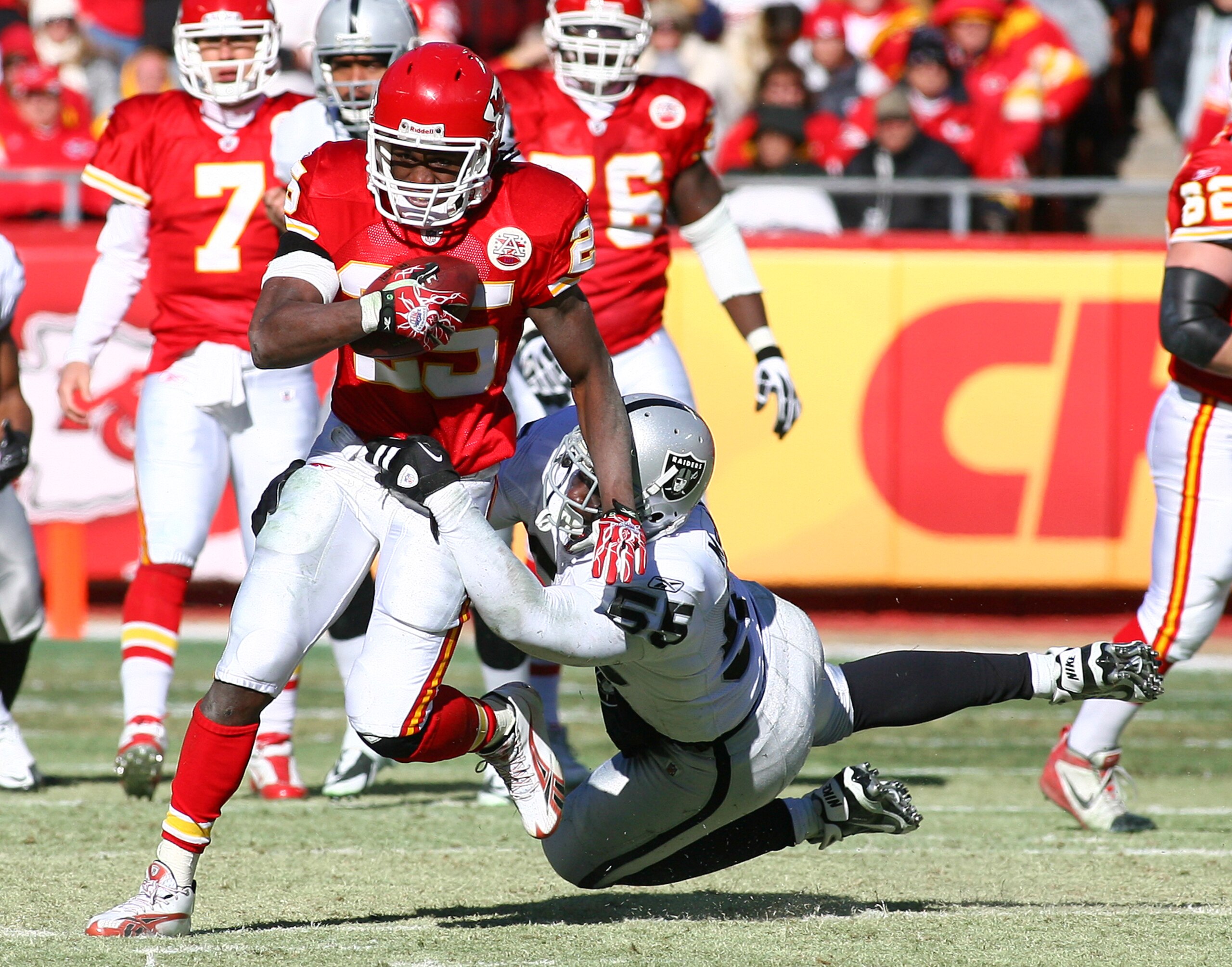 KANSAS CITY, MO - JANUARY 02: Running back Jamaal Charles #25 of the Kansas City Chiefs is tackled by linebacker Rolando McClain #55 of the Oakland Raiders in a game at Arrowhead Stadium on January 2, 2011 in Kansas City, Missouri. (Photo by Tim Umphrey KANSAS CITY, MO - JANUARY 02: Running back Jamaal Charles #25 of the Kansas City Chiefs is tackled by linebacker Rolando McClain #55 of the Oakland Raiders in a game at Arrowhead Stadium on January 2, 2011 in Kansas City, Missouri. (Photo by Tim Umphrey