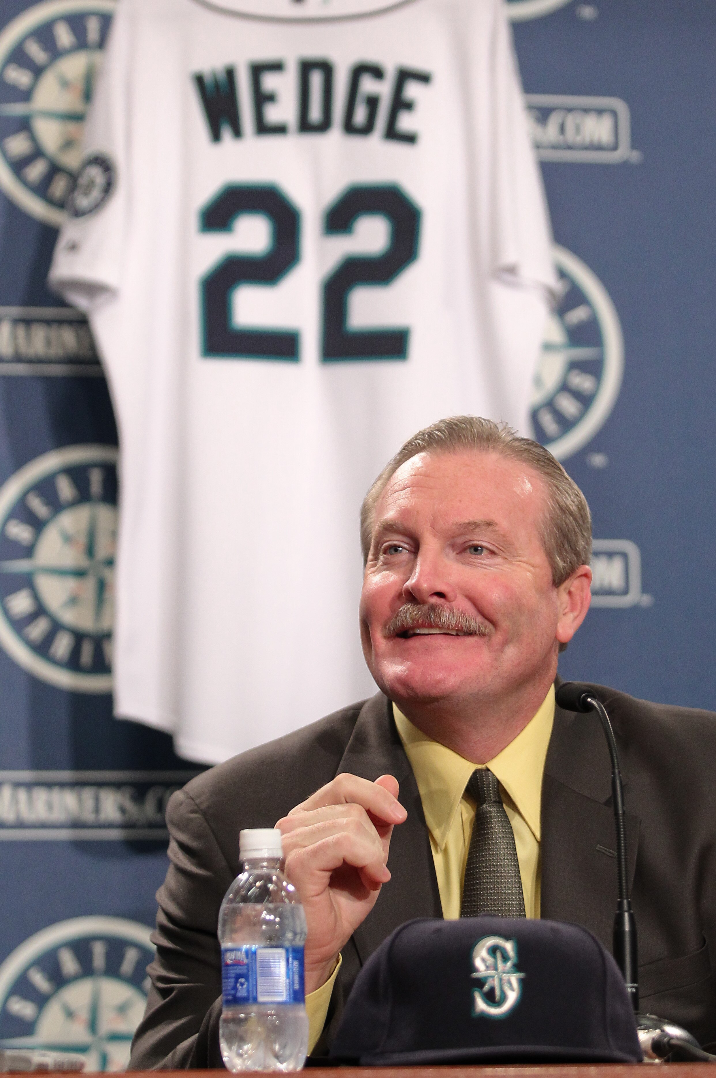 SEATTLE - OCTOBER 19:  New manager Eric Wedge of the Seattle Mariners is introduced to the media at Safeco Field on October 19, 2010 in Seattle, Washington. (Photo by Otto Greule Jr/Getty Images)