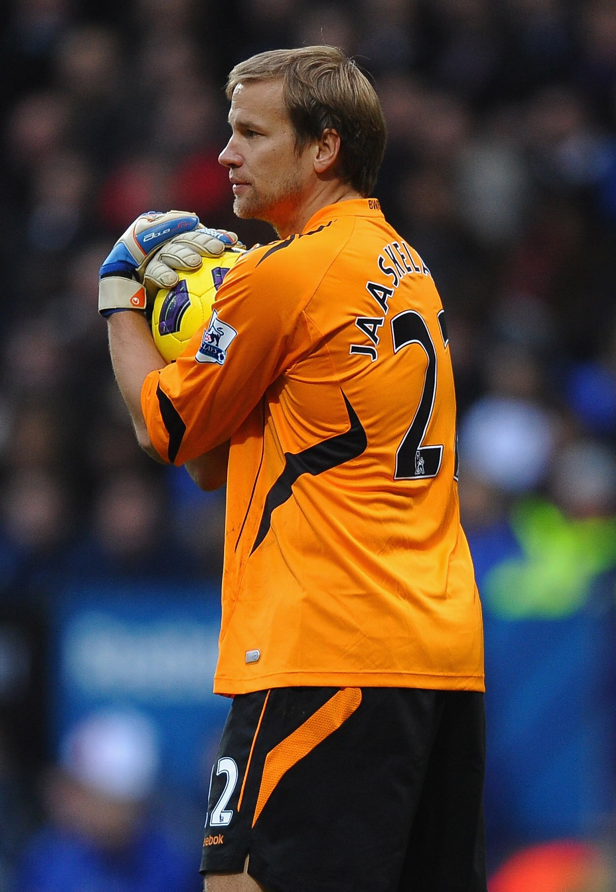 BOLTON, ENGLAND - NOVEMBER 20:  Jussi Jaaskelainen of Bolton Wanderers in action during the Barclays Premier League match between Bolton Wanderers and Newcastle United at the Reebok Stadium on November 20, 2010 in Bolton, England.  (Photo by Laurence Grif