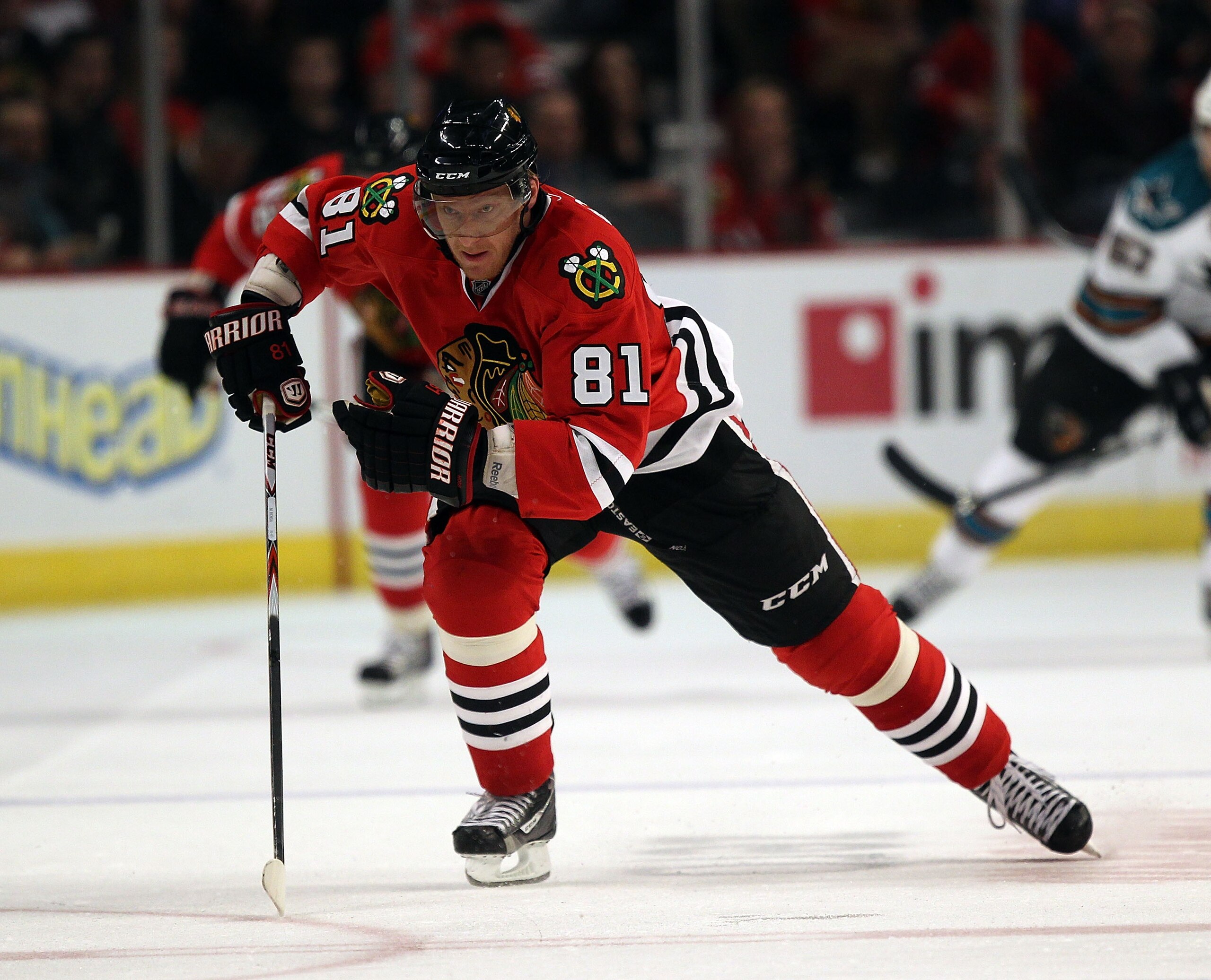 CHICAGO, IL - DECEMBER 30: Marian Hossa #81 of the Chicago Blackhawks skates up the ice against the San Jose Sharks at the United Center on December 30, 2010 in Chicago, Illinois. The Sharks defeated the Blackhawks 5-3. (Photo by Jonathan Daniel/Getty Ima