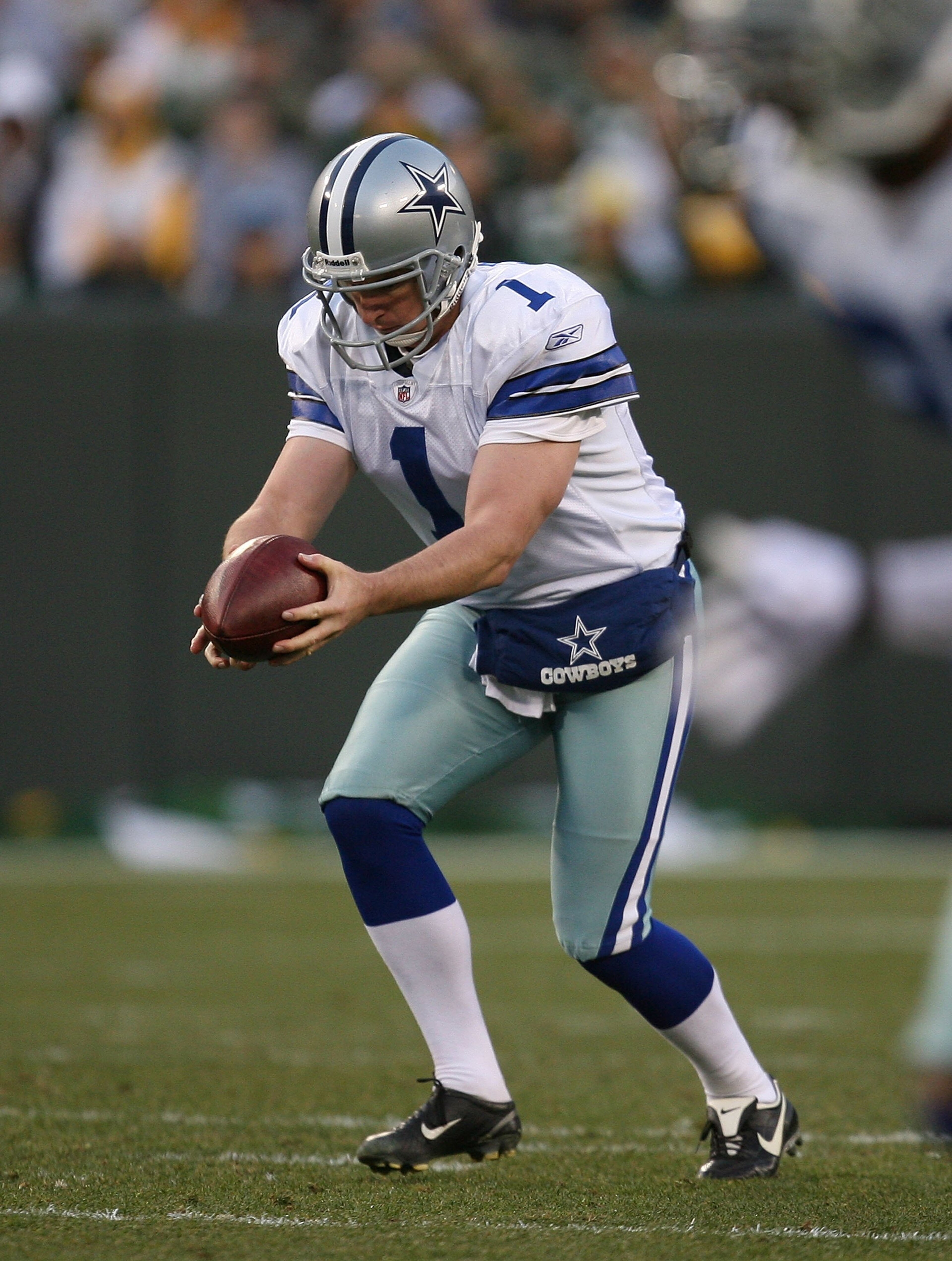 GREEN BAY, WI - NOVEMBER 15: Mat McBriar #1 of the Dallas Cowboys prepares to punt against the Green Bay Packers at Lambeau Field on November 15, 2009 in Green Bay, Wisconsin. The Packers defeated the Cowboys 17-7. (Photo by Jonathan Daniel/Getty Images)
