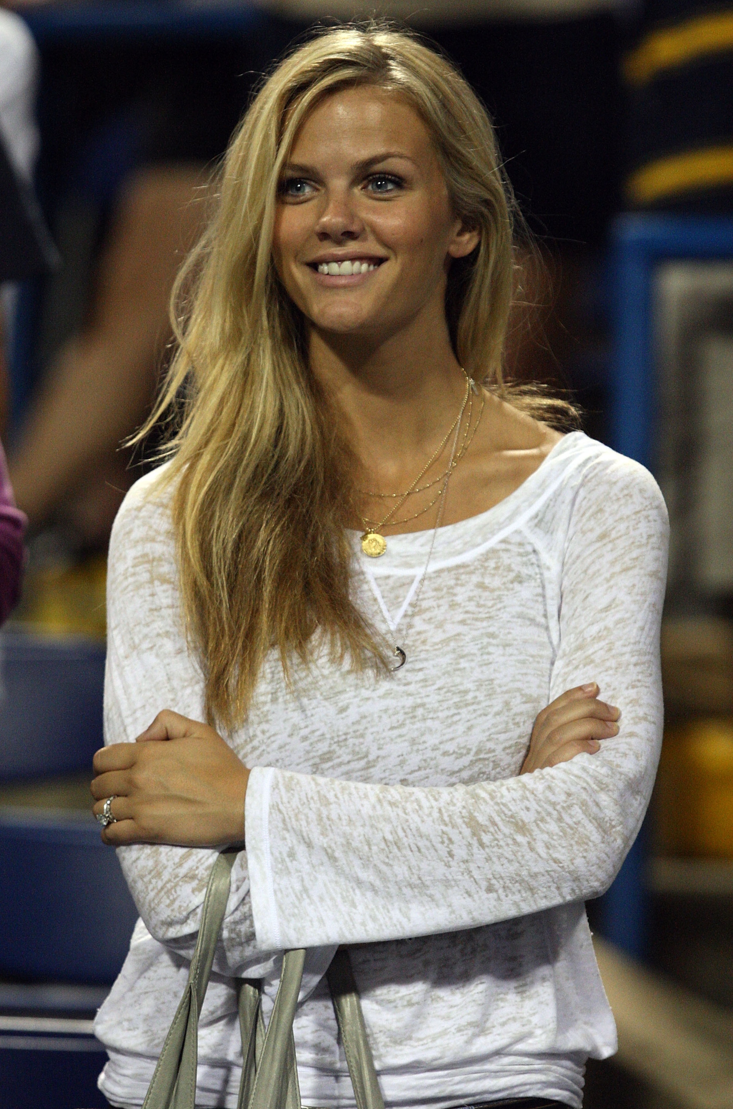 WASHINGTON - AUGUST 08: Brooklyn Decker looks on after her husband, Andy Roddick, defeated John Isner during Day 5 of the Legg Mason Tennis Classic at the William H.G. FitzGerald Tennis Center on August 8, 2009 in Washington, DC. Roddick won the semi-fin WASHINGTON - AUGUST 08: Brooklyn Decker looks on after her husband, Andy Roddick, defeated John Isner during Day 5 of the Legg Mason Tennis Classic at the William H.G. FitzGerald Tennis Center on August 8, 2009 in Washington, DC. Roddick won the semi-fin