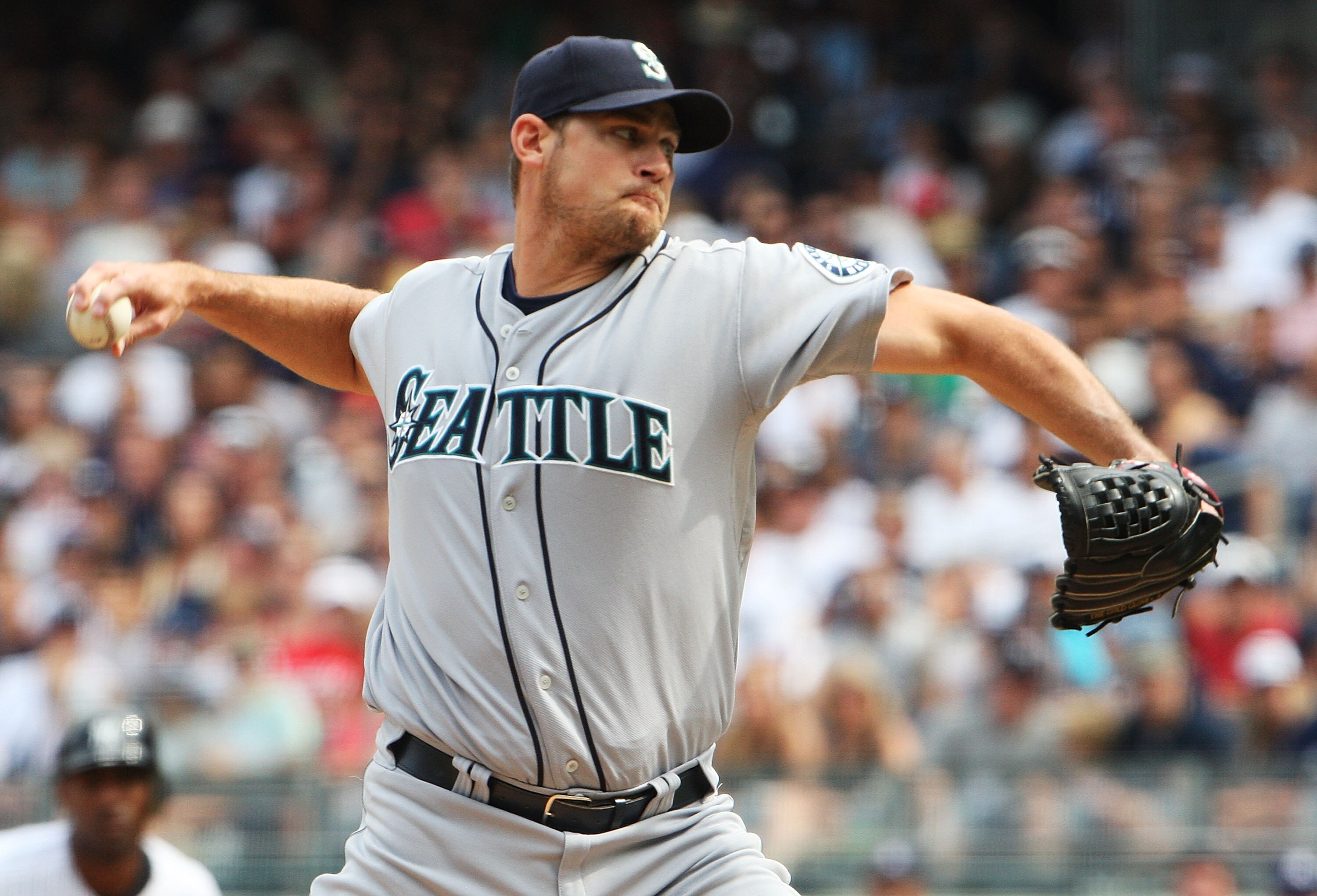 NEW YORK - AUGUST 21:  Jamey Wright #50 of the Seattle Mariners pitches against the New York Yankees at Yankee Stadium on August 21, 2010 in the Bronx borough of New York City. The Yankees won 9-5. (Photo by Andrew Burton/Getty Images)