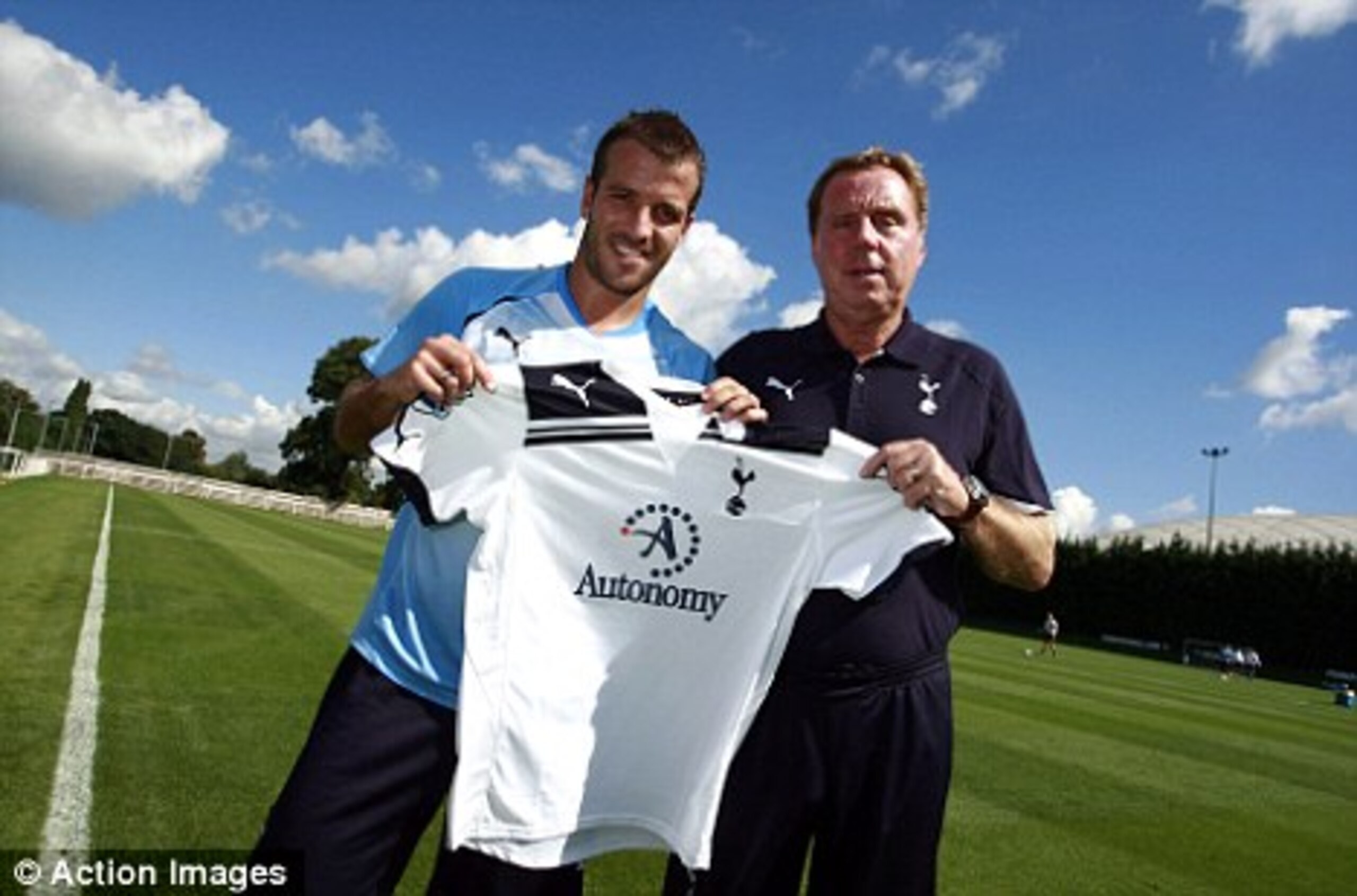 Rafael van der Vaart and Harry Redknapp Rafael van der Vaart and Harry Redknapp