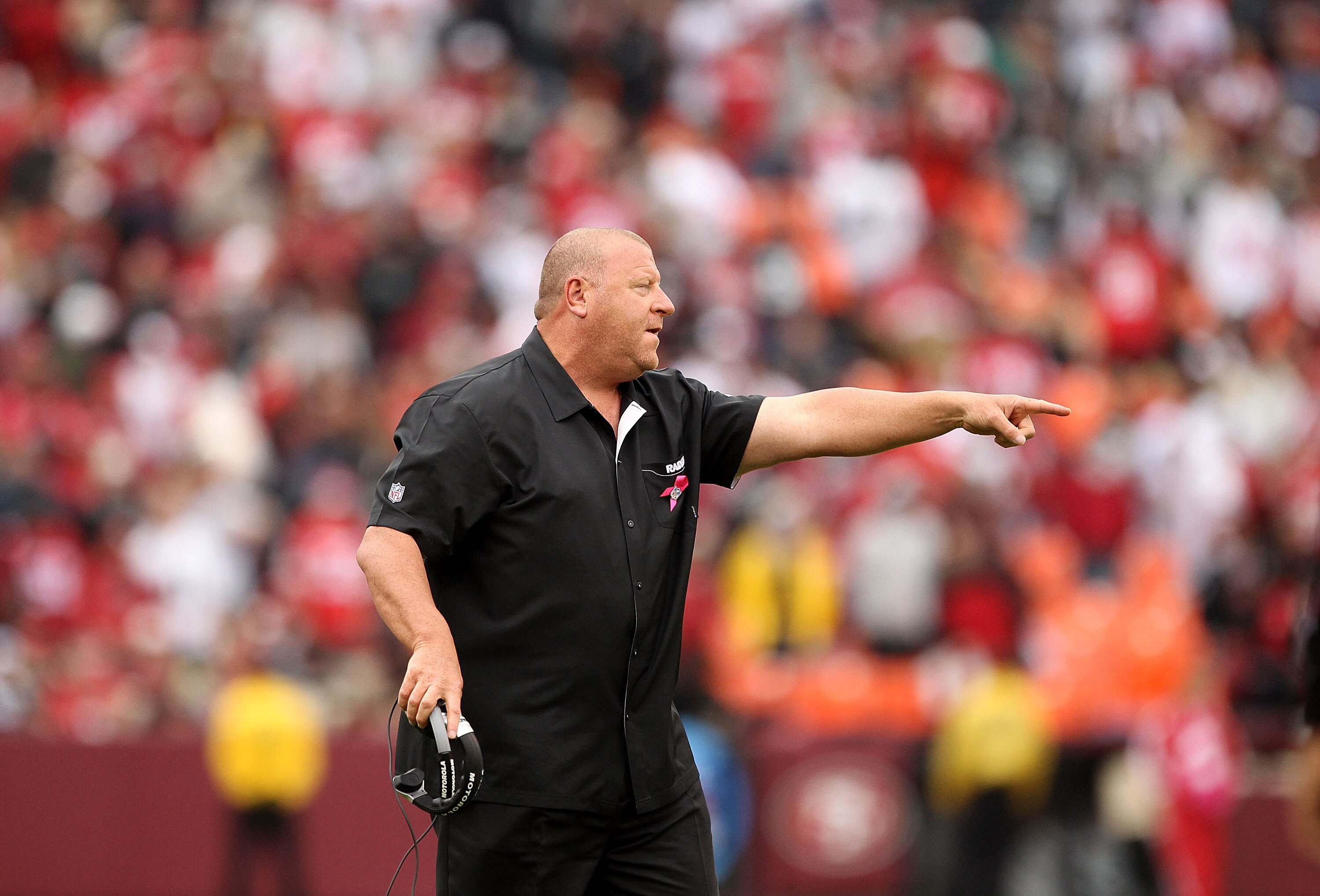 SAN FRANCISCO - OCTOBER 17:  Head coach Tom Cable of the Oakland Raiders walks the sidelines during their game against the San Francisco 49ers at Candlestick Park on October 17, 2010 in San Francisco, California.  (Photo by Ezra Shaw/Getty Images)