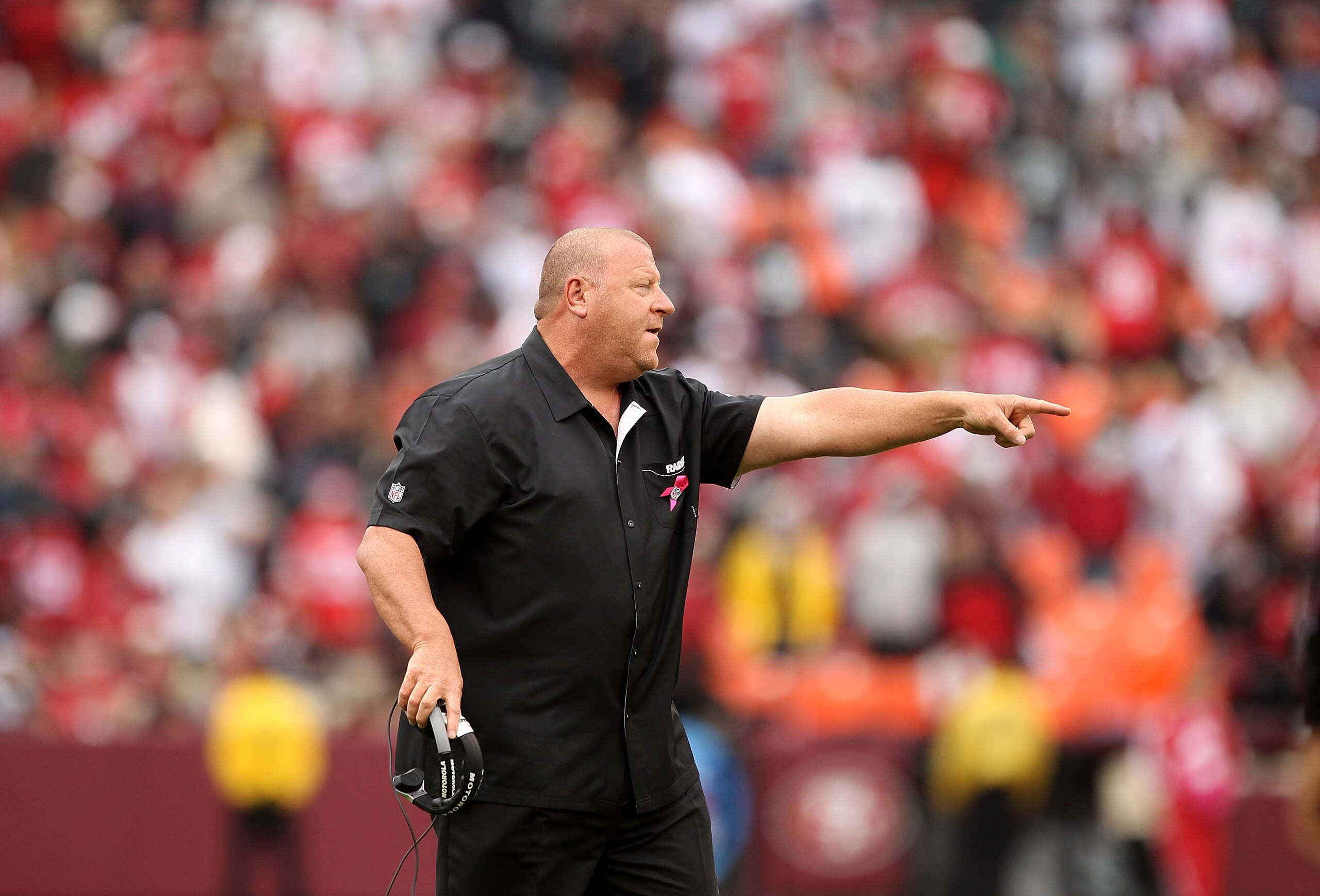 SAN FRANCISCO - OCTOBER 17:  Head coach Tom Cable of the Oakland Raiders walks the sidelines during their game against the San Francisco 49ers at Candlestick Park on October 17, 2010 in San Francisco, California.  (Photo by Ezra Shaw/Getty Images)