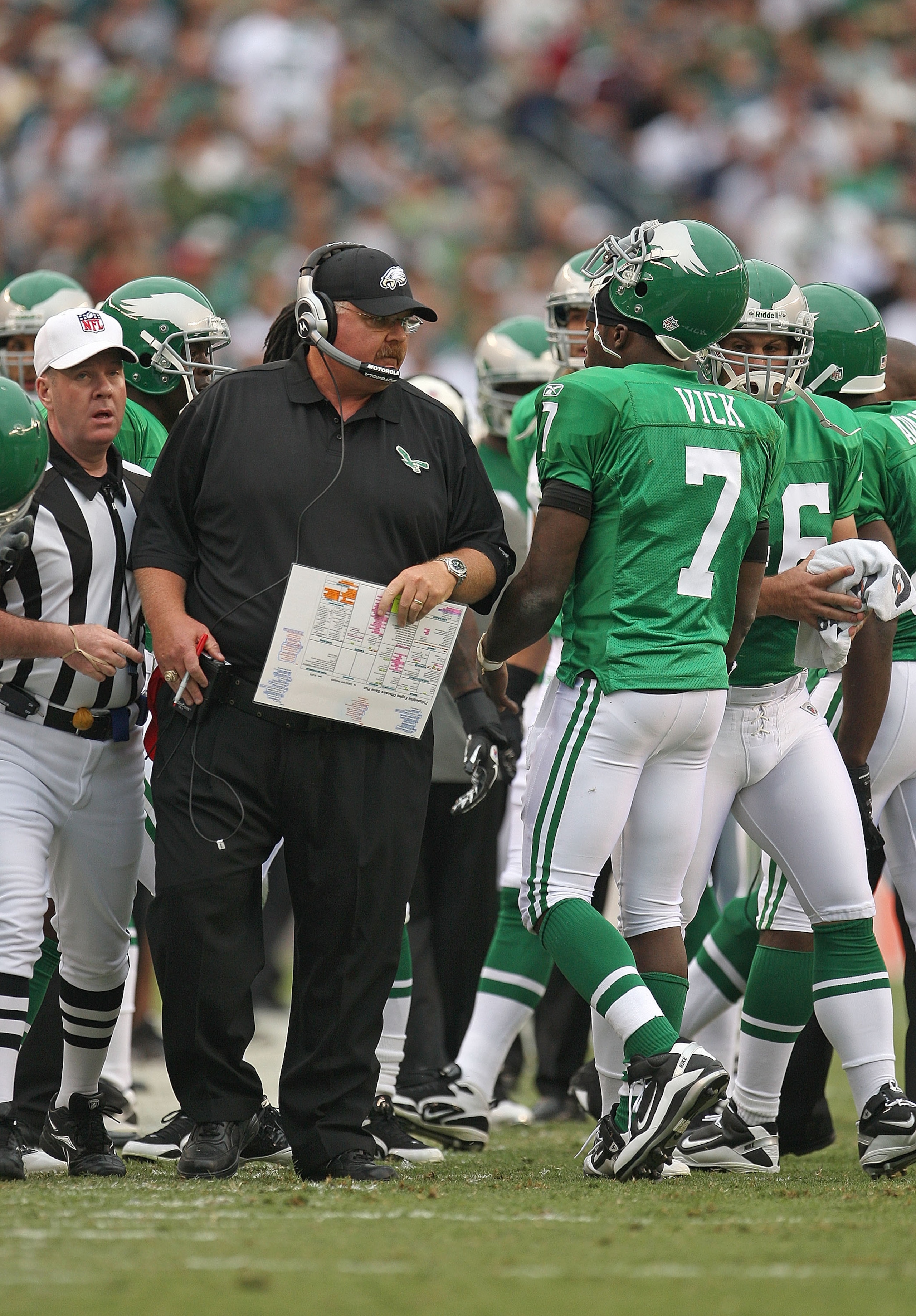PHILADELPHIA - SEPTEMBER 12: Michael Vick #7 of the Philadelphia Eagles talks with head coach Andy Reid during a game against the Green Bay Packers at Lincoln Financial Field on September 12, 2010 in Philadelphia, Pennsylvania. (Photo by Mike Ehrmann/Ge PHILADELPHIA - SEPTEMBER 12: Michael Vick #7 of the Philadelphia Eagles talks with head coach Andy Reid during a game against the Green Bay Packers at Lincoln Financial Field on September 12, 2010 in Philadelphia, Pennsylvania. (Photo by Mike Ehrmann/Ge