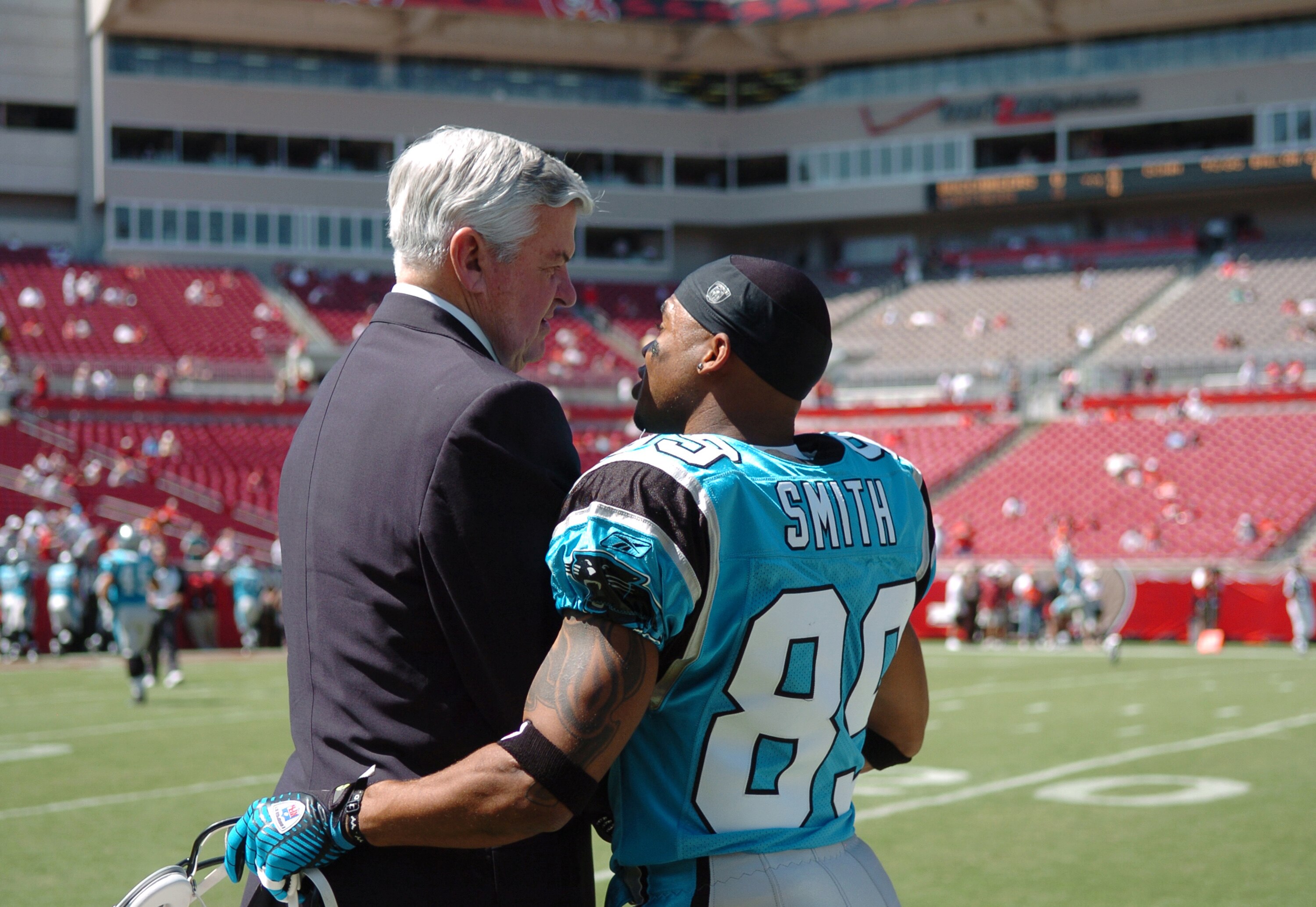 Carolina Panthers owner Jerry Richardson with wide receiver Steve Smith before  play against the Tampa Bay Buccaneers September 24, 2006 in Tampa.  The Panthers defeated the Bucs 26 - 24.  (Photo by Al Messerschmidt/Getty Images)