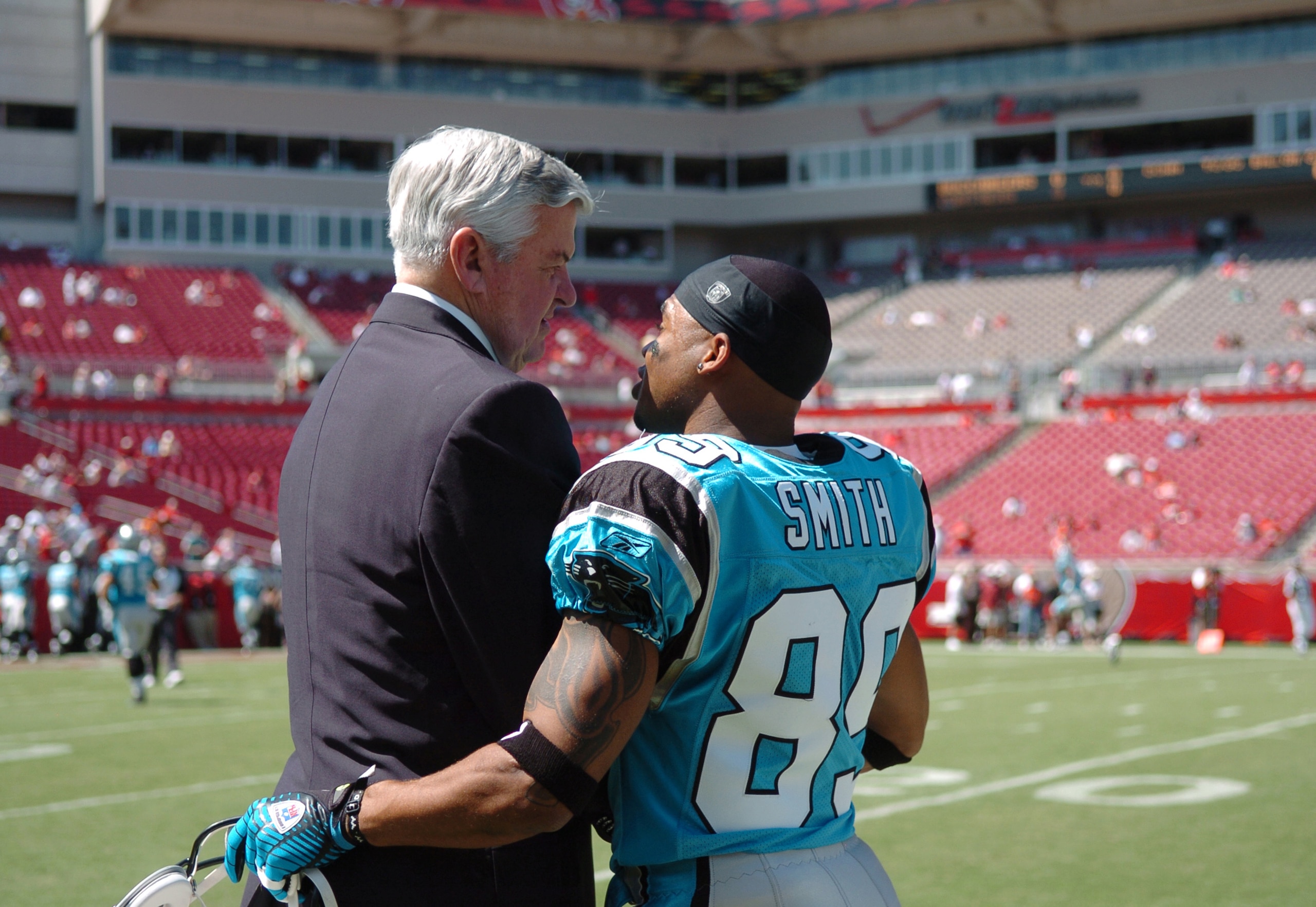 Carolina Panthers owner Jerry Richardson with wide receiver Steve Smith before  play against the Tampa Bay Buccaneers September 24, 2006 in Tampa.  The Panthers defeated the Bucs 26 - 24.  (Photo by Al Messerschmidt/Getty Images)