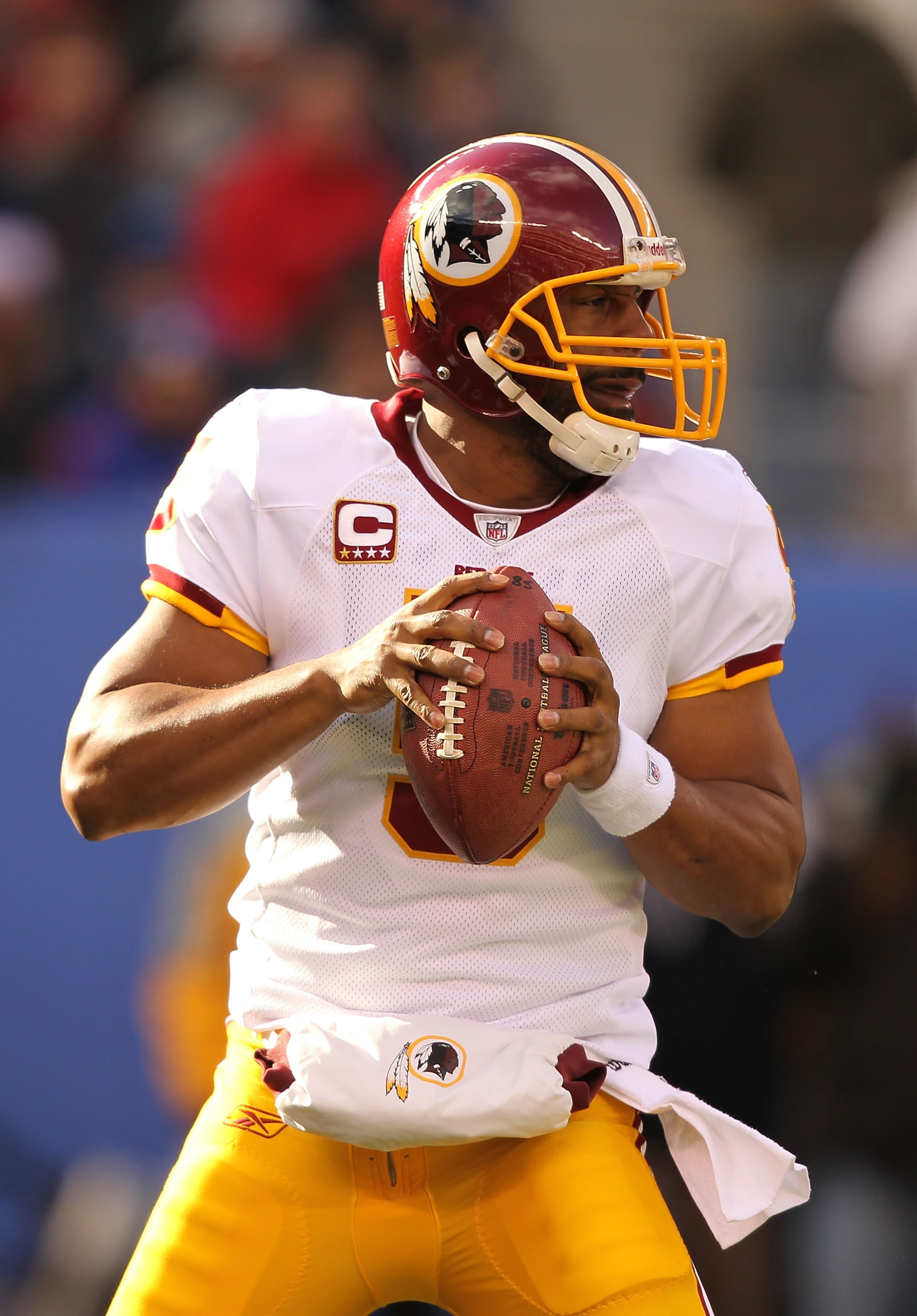 EAST RUTHERFORD, NJ - DECEMBER 05: Donovan McNabb #5 of the Washington Redskins passes the ball against the New York Giants during their game on December 5, 2010 at The New Meadowlands Stadium in East Rutherford, New Jersey. (Photo by Al Bello/Getty Im EAST RUTHERFORD, NJ - DECEMBER 05: Donovan McNabb #5 of the Washington Redskins passes the ball against the New York Giants during their game on December 5, 2010 at The New Meadowlands Stadium in East Rutherford, New Jersey. (Photo by Al Bello/Getty Im