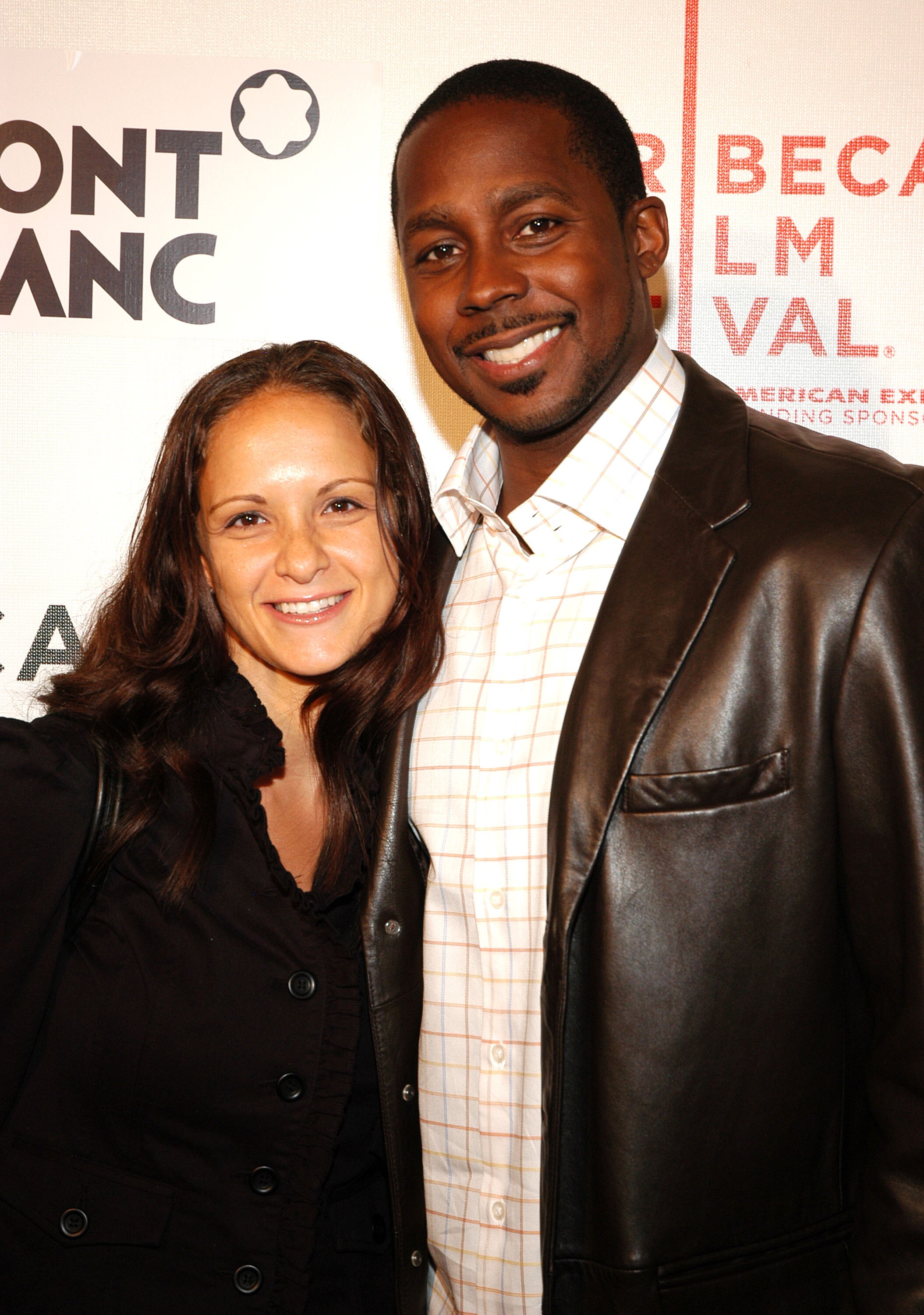 NEW YORK - APRIL 28:  NFL player Desmond Howard and his wife Rebkah attend the premiere of the Power Of The Game at the 2007 Tribeca Film Festival April 28, 2007 in New York City.  (Photo by Steven Henry/Getty Images for Tribeca Film Festival)