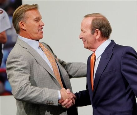 Pat Bowlen gave John Elway the Broncos reigns Wednesday. (AP Photo/ Ed Andrieski)