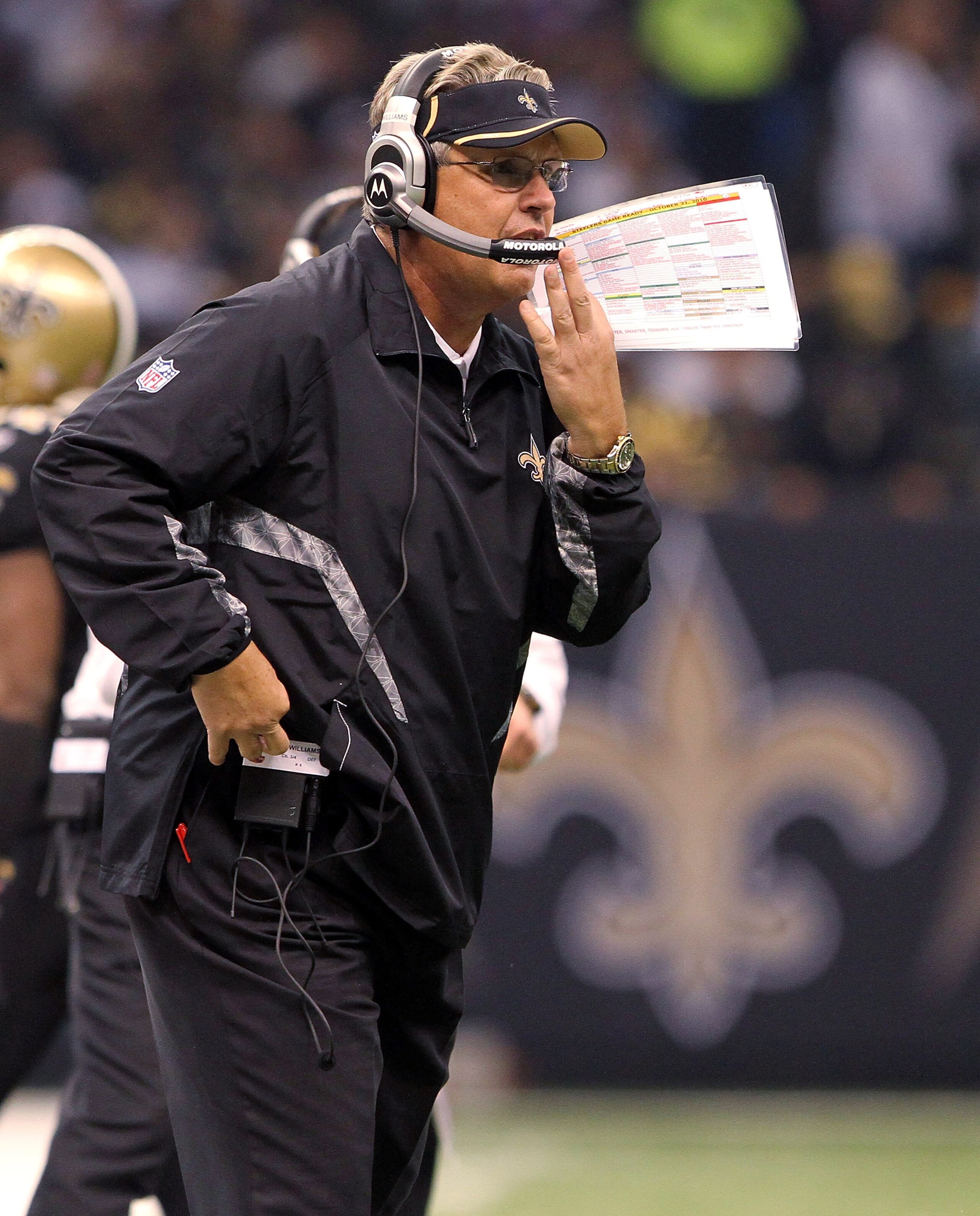 NEW ORLEANS, LA - OCTOBER 31: Defensive coordinator Gregg Williams of the New Orleans Saints talks to the defense from the sidelines during the game against the Pittsburgh Steelers at the Louisiana Superdome on October 31, 2010 in New Orleans, Louisiana. NEW ORLEANS, LA - OCTOBER 31: Defensive coordinator Gregg Williams of the New Orleans Saints talks to the defense from the sidelines during the game against the Pittsburgh Steelers at the Louisiana Superdome on October 31, 2010 in New Orleans, Louisiana.