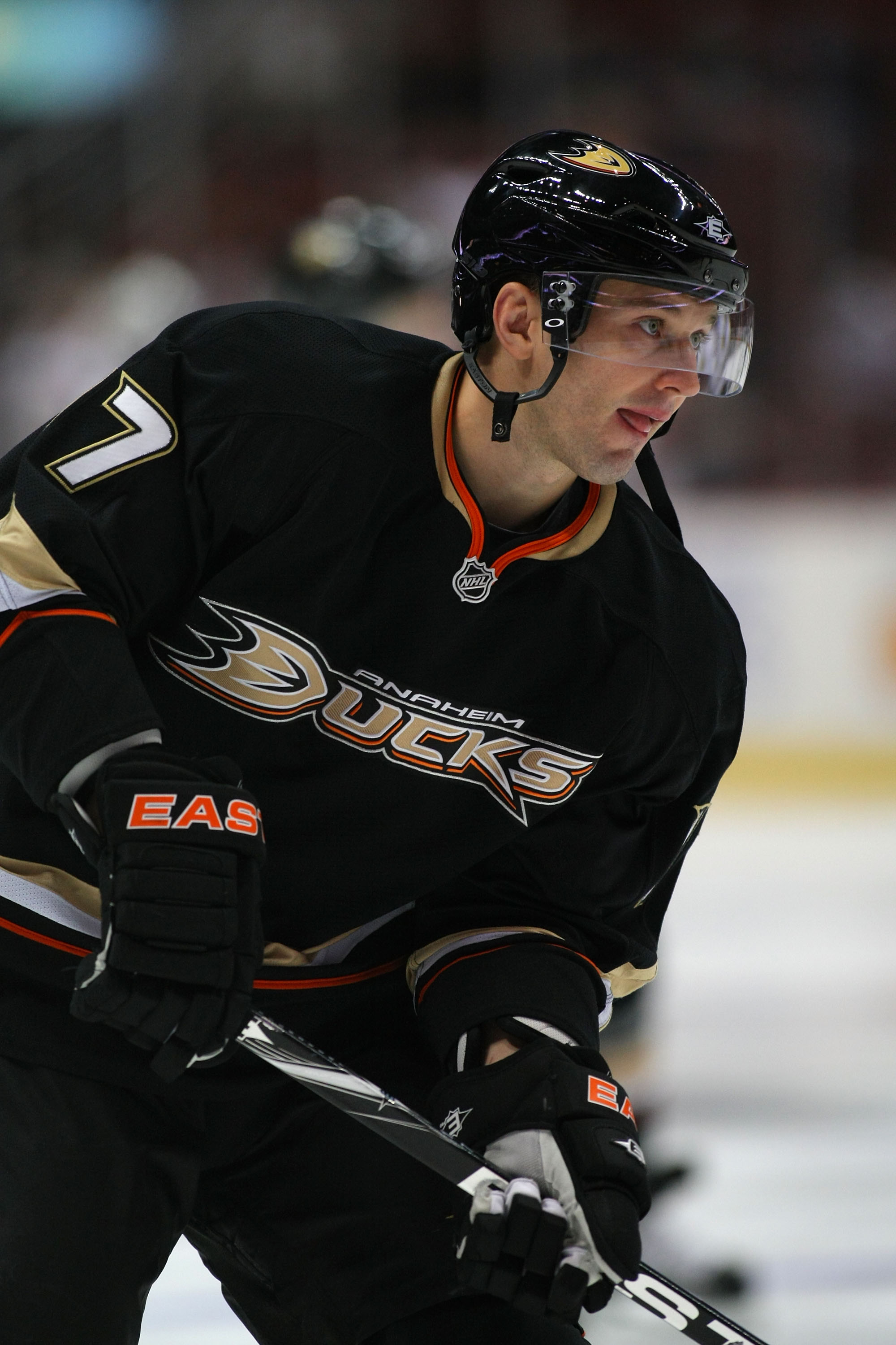ANAHEIM, CA - JANUARY 02:  Lubomir Visnovsky #17 of the Anaheim Ducks skates during warm-up prior to their NHL game against the Chicago Blackhawks at Honda Center on January 2, 2011 in Anaheim, California. The Ducks defeated the Blackhawks 2-1.  (Photo by