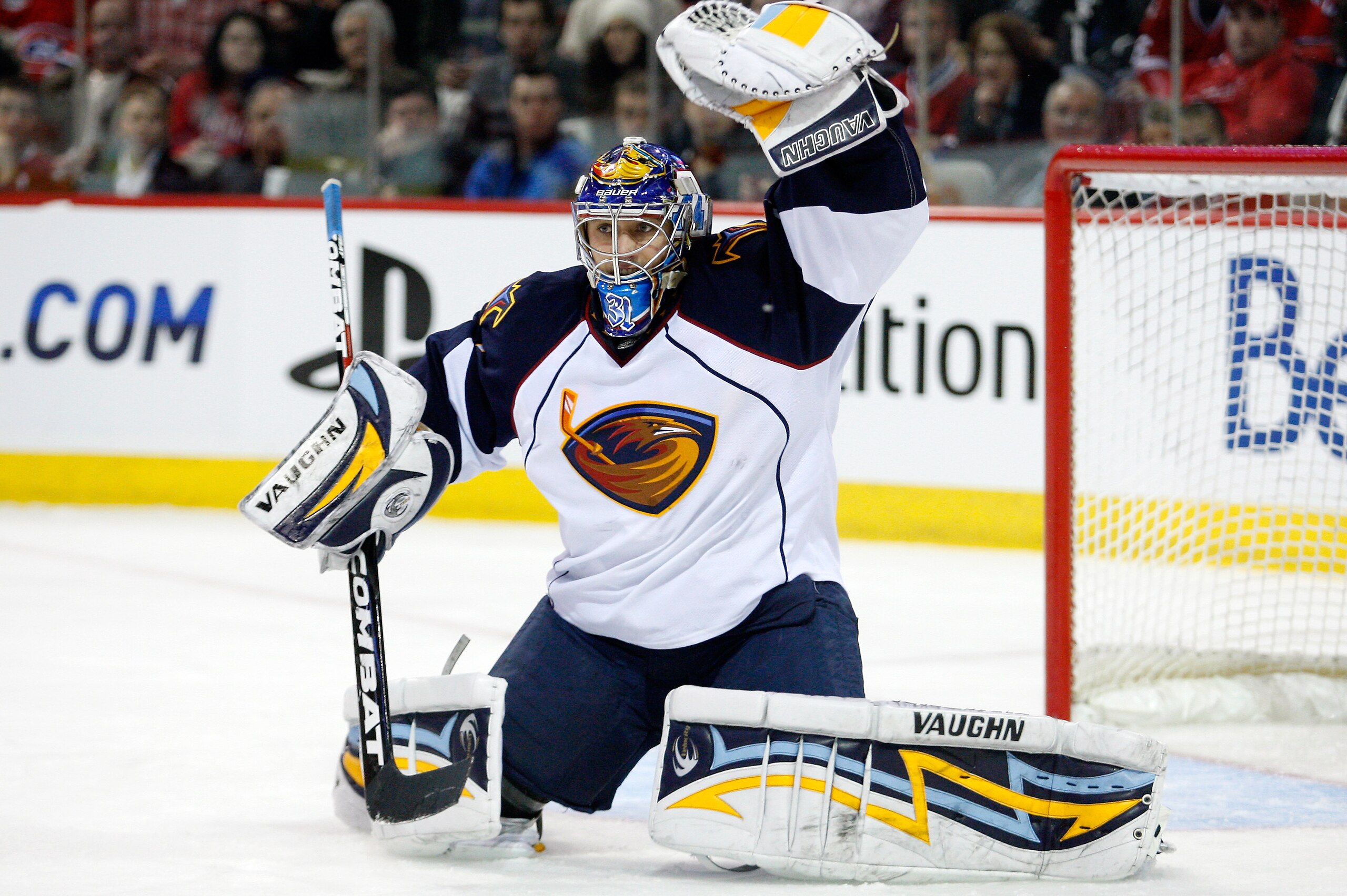 MONTREAL, CANADA - JANUARY 2: Ondrej Pavelec #31 of the Atlanta Thrashers makes a glove save on the puck during the NHL game against the Montreal Canadiens at the Bell Centre on January 2, 2011 in Montreal, Quebec, Canada. (Photo by Richard Wolowicz/Get MONTREAL, CANADA - JANUARY 2: Ondrej Pavelec #31 of the Atlanta Thrashers makes a glove save on the puck during the NHL game against the Montreal Canadiens at the Bell Centre on January 2, 2011 in Montreal, Quebec, Canada. (Photo by Richard Wolowicz/Get