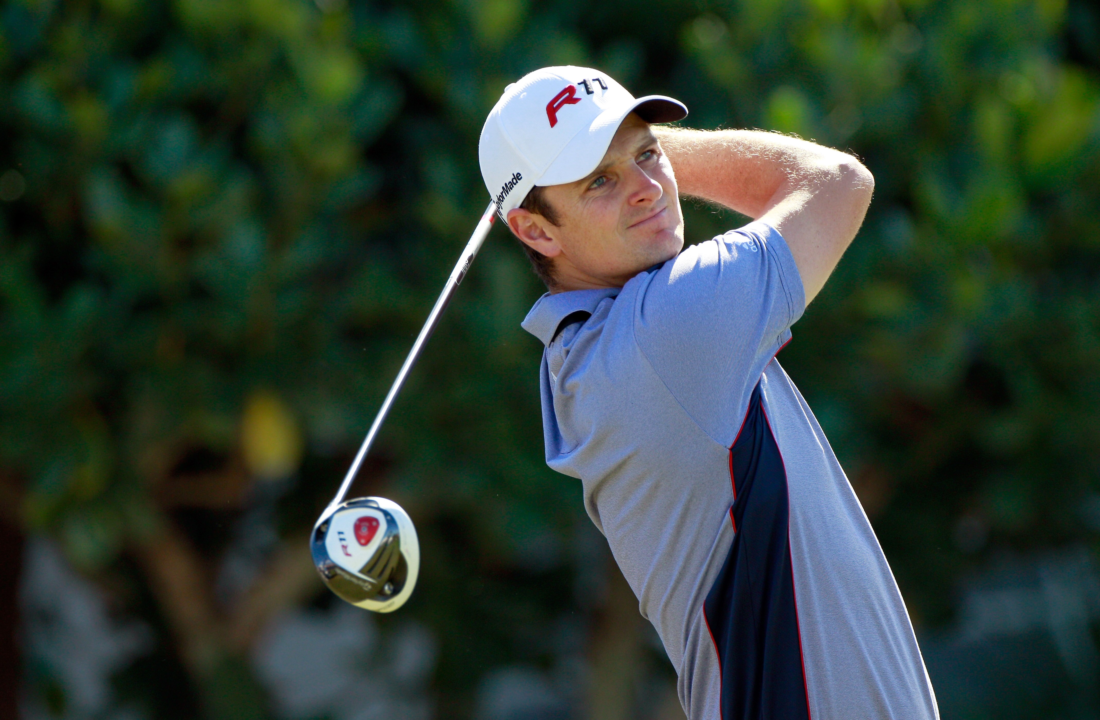 KAPALUA, HI - JANUARY 08:  Justin Rose of England plays a shot on the 1st hole during the third round of the Hyundai Tournament of Champions at the Plantation course on January 8, 2011 in Kapalua, Hawaii.  (Photo by Sam Greenwood/Getty Images)