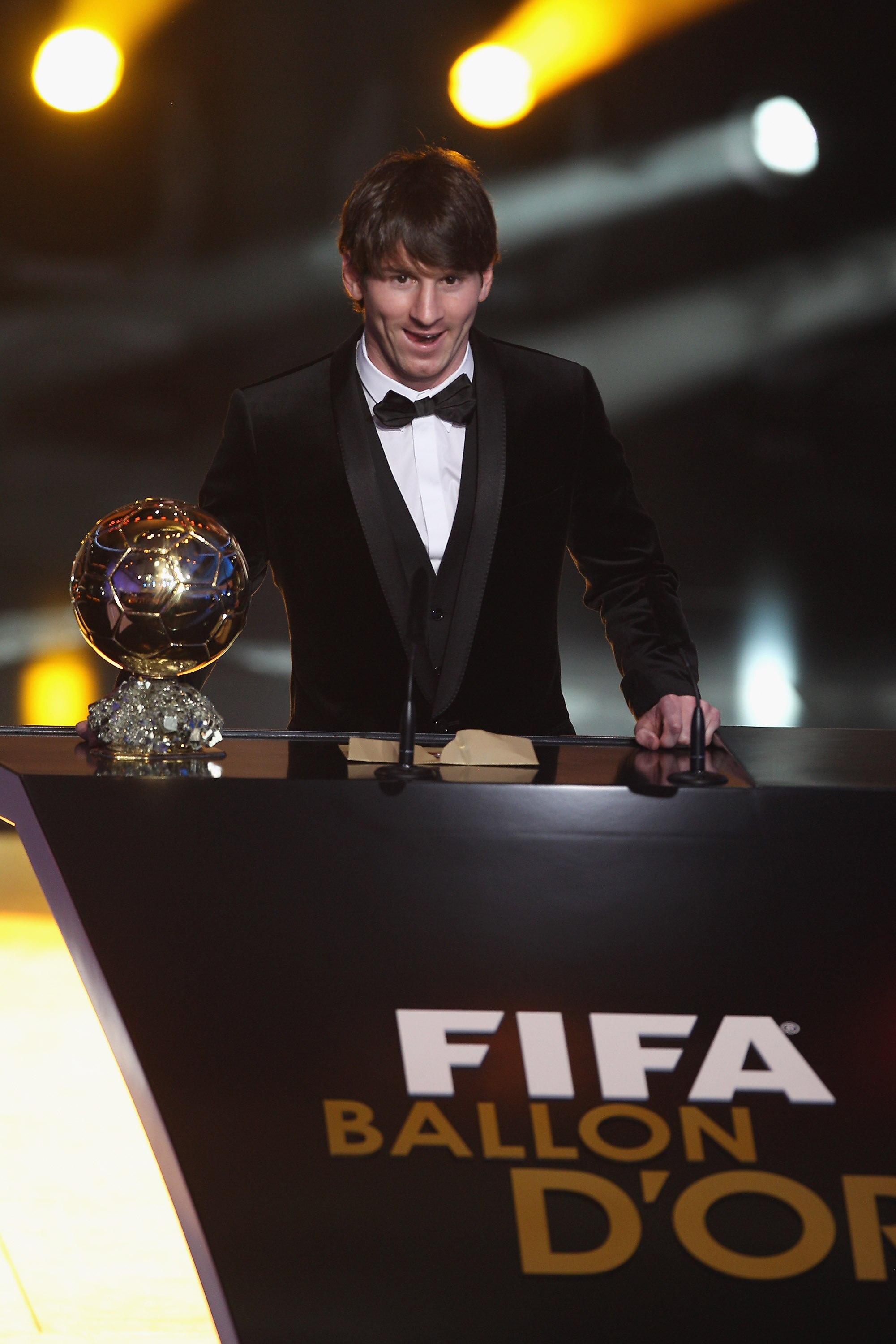 ZURICH, SWITZERLAND - JANUARY 10:  Lionel Messi of Argentina and Barcelona FC receives the men's player of the year award during the FIFA Ballon d'or Gala at the Zurich Kongresshaus on January 10, 2011 in Zurich, Switzerland.  (Photo by Michael Steele/Get