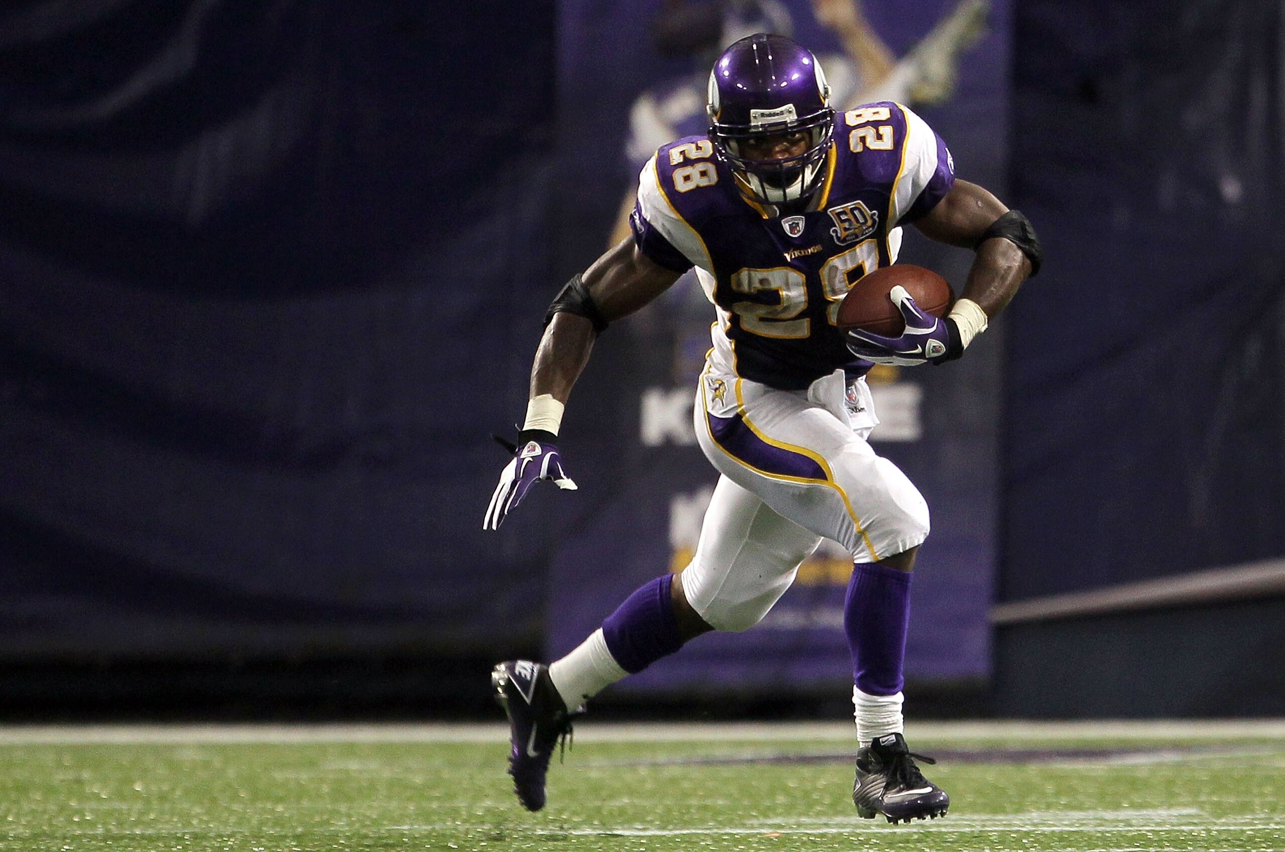 MINNEAPOLIS - SEPTEMBER 26: Running back Adrian Peterson #28 of the Minnesota Vikings carries the ball against the Detroit Lions at Mall of America Field on September 26, 2010 in Minneapolis, Minnesota. (Photo by Jeff Gross/Getty Images) MINNEAPOLIS - SEPTEMBER 26: Running back Adrian Peterson #28 of the Minnesota Vikings carries the ball against the Detroit Lions at Mall of America Field on September 26, 2010 in Minneapolis, Minnesota. (Photo by Jeff Gross/Getty Images)