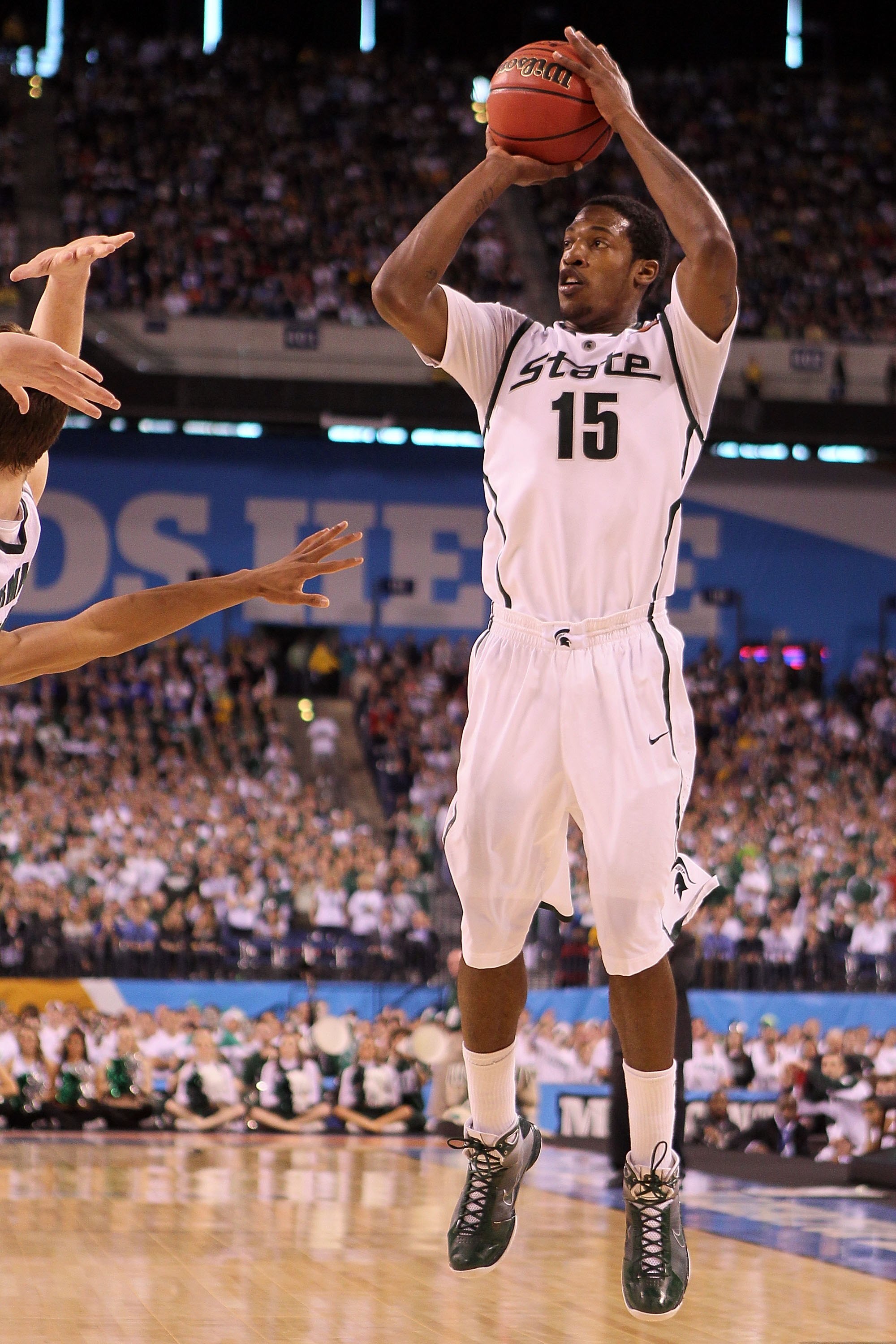 INDIANAPOLIS - APRIL 03:  Durrell Summers #15 of the Michigan State Spartans shoots the ball against the Butler Bulldogs during the National Semifinal game of the 2010 NCAA Division I Men's Basketball Championship on April 3, 2010 in Indianapolis, Indiana