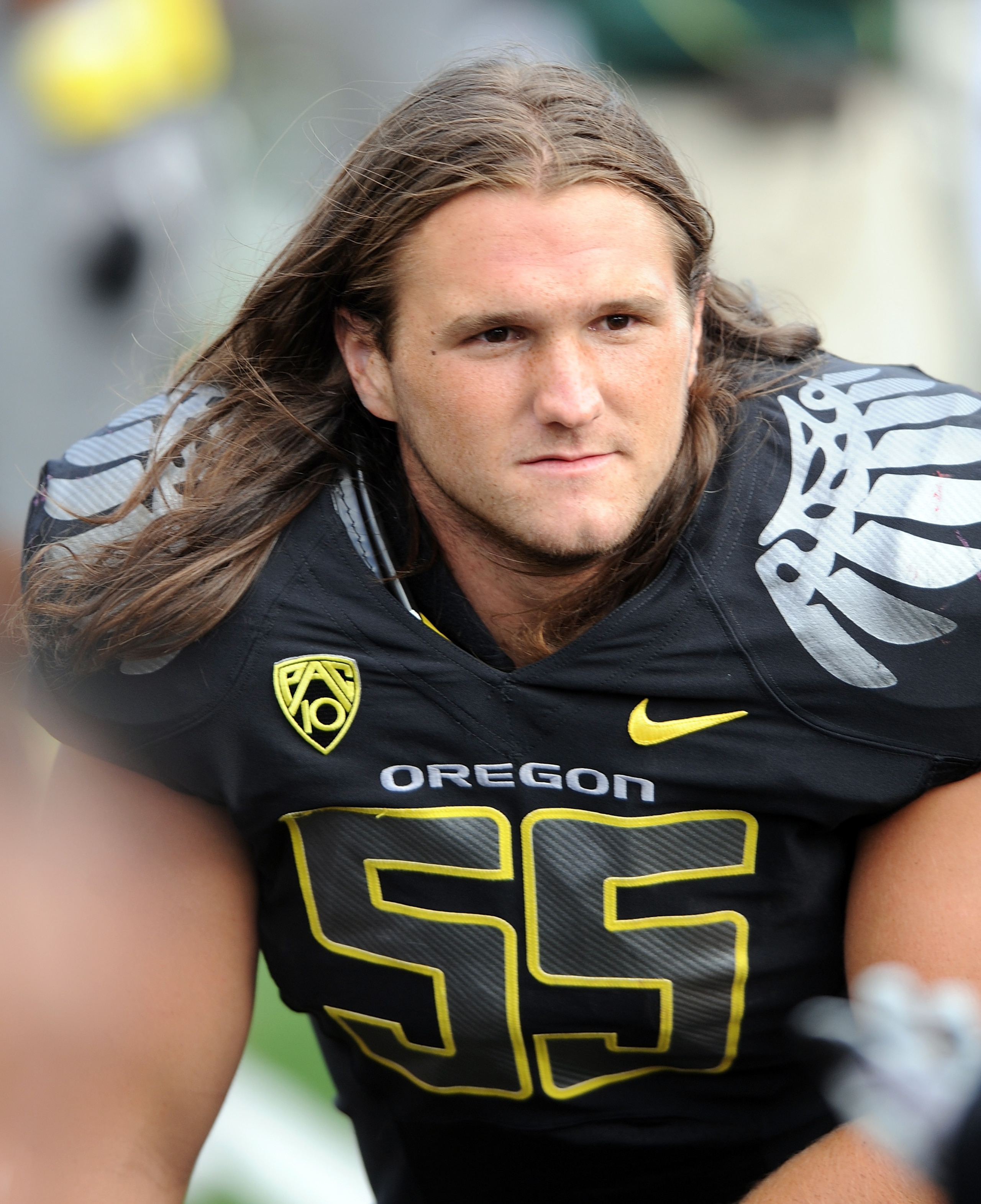 EUGENE, OR - SEPTEMBER 04: Linebacker Casey Matthews #55 of the Oregon Ducks watches the action from the sidelines in the third quarter of the game against the New Mexico Lobos at Autzen Stadium on September 4, 2010 in Eugene, Oregon. Oregon won the game EUGENE, OR - SEPTEMBER 04: Linebacker Casey Matthews #55 of the Oregon Ducks watches the action from the sidelines in the third quarter of the game against the New Mexico Lobos at Autzen Stadium on September 4, 2010 in Eugene, Oregon. Oregon won the game