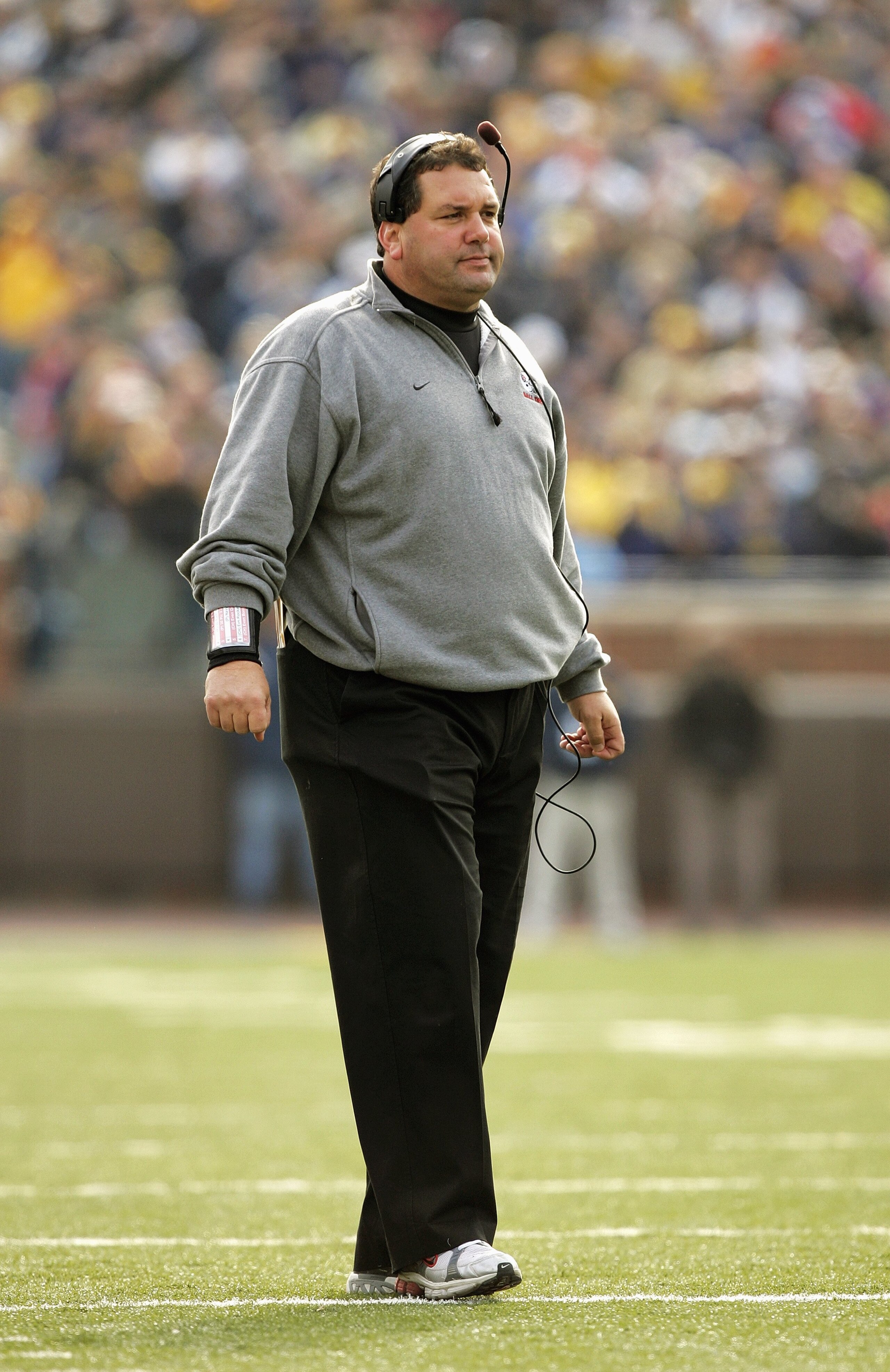 ANN ARBOR, MI - NOVEMBER 4:  Head coach Brady Hoke of the Ball State Cardinals during the NCAA game against the Michigan Wolverines on November 4, 2006 at Michigan Stadium in Ann Arbor, Michigan. Michigan won 34-26. (Photo by Brian Bahr/Getty Images)
