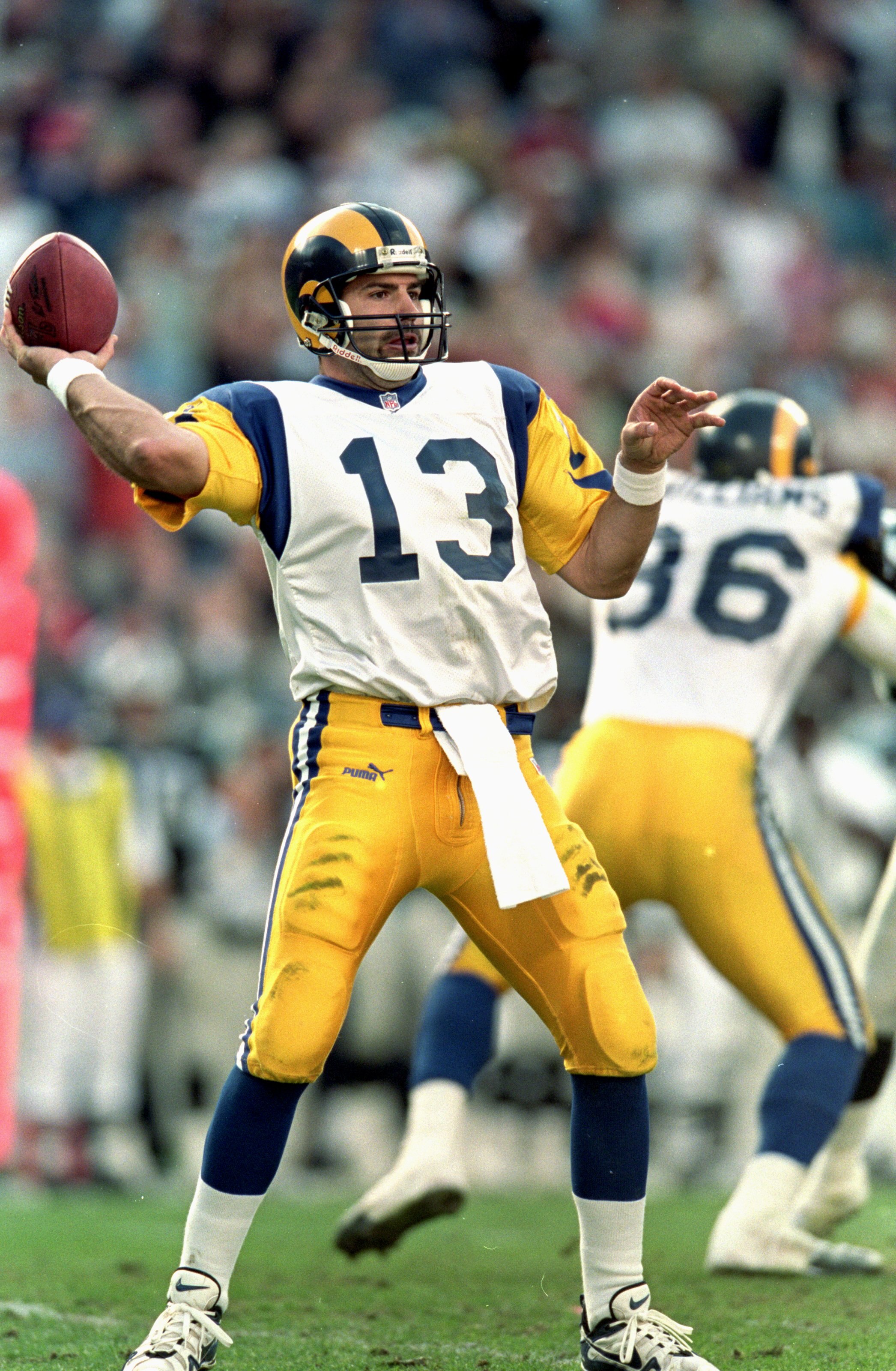 5 Dec 1999: Kurt Warner #13 of the St. Louis Rams passes the ball during a game against the Carolina Panthers  at the Ericsson Stadium in Charlotte, North Carolina. The Rams defeated the Panthers 34-21. Mandatory Credit: Ezra O. Shaw  /Allsport