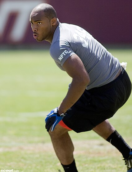 Travis Hughes, OLB, North Carolina